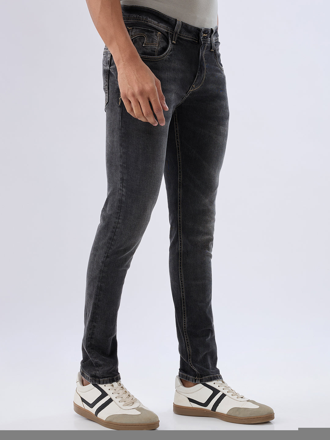 Spykar Carbon Black Slim Fit Low Rise Jeans For Men