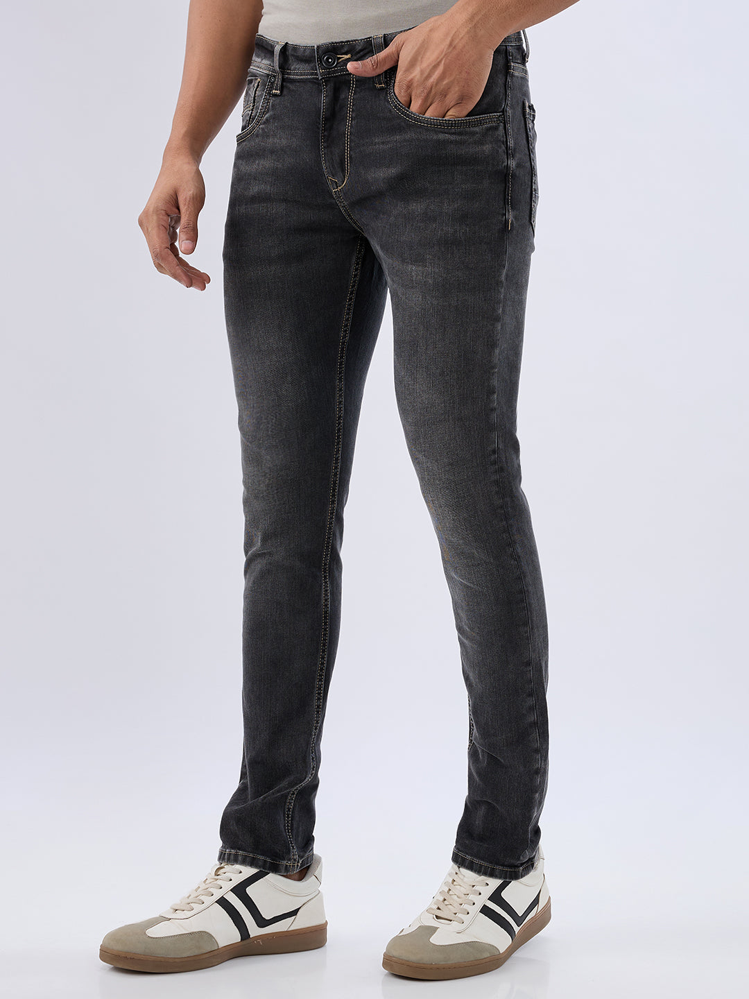 Spykar Carbon Black Slim Fit Low Rise Jeans For Men