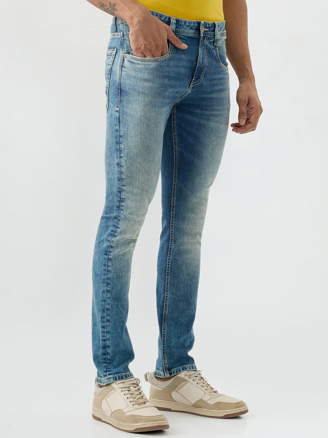 Spykar Mid Blue Slim Fit Low Rise Jeans For Men