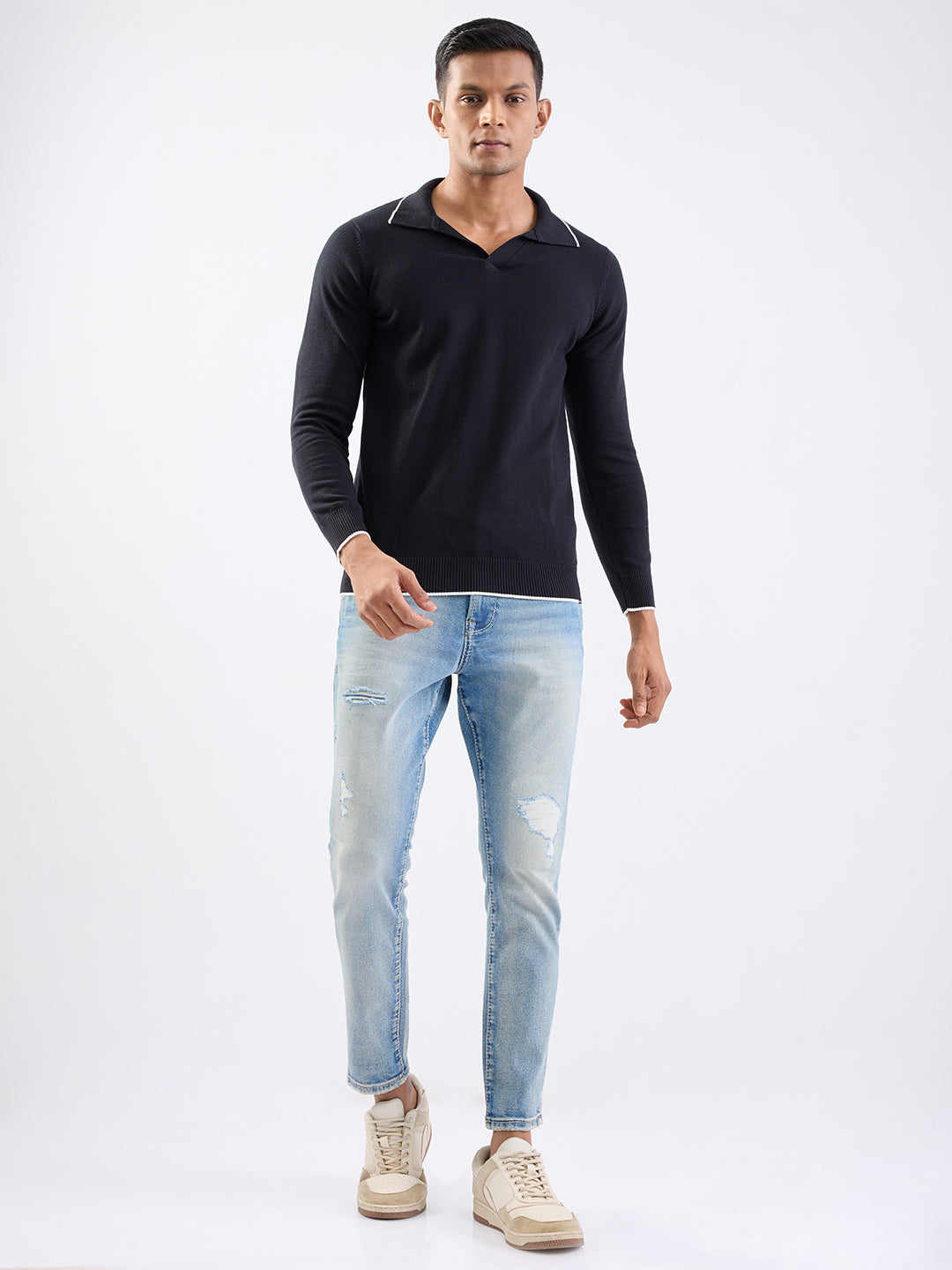 Spykar Black Slim Fit Casual Sweaters For Men