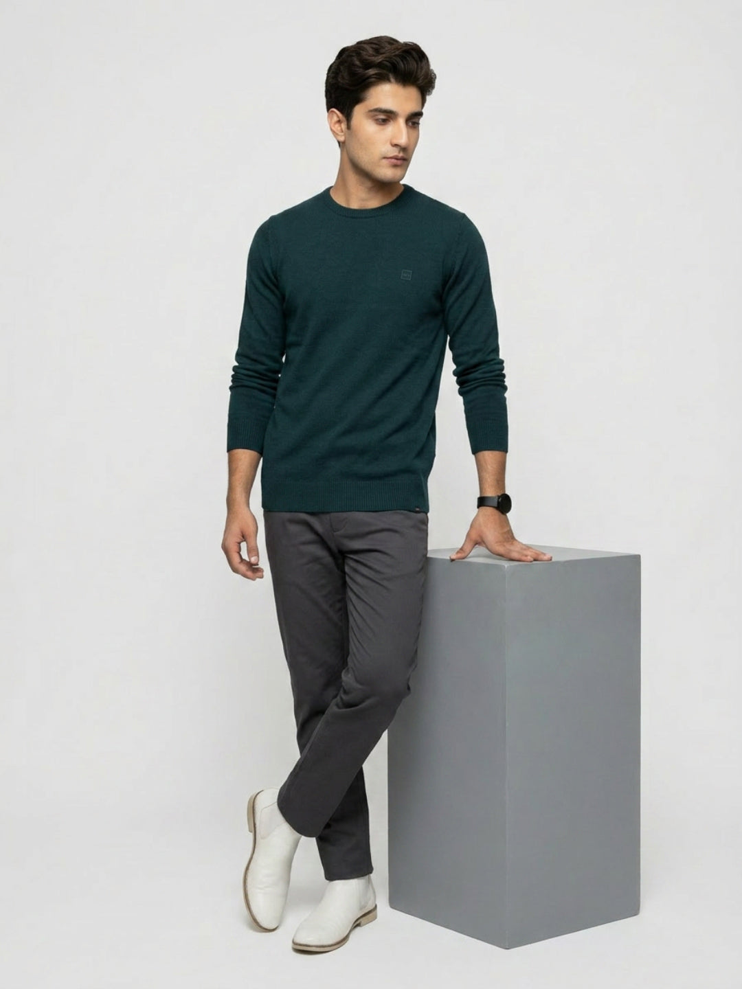 Men Sweater Green Regular Fit