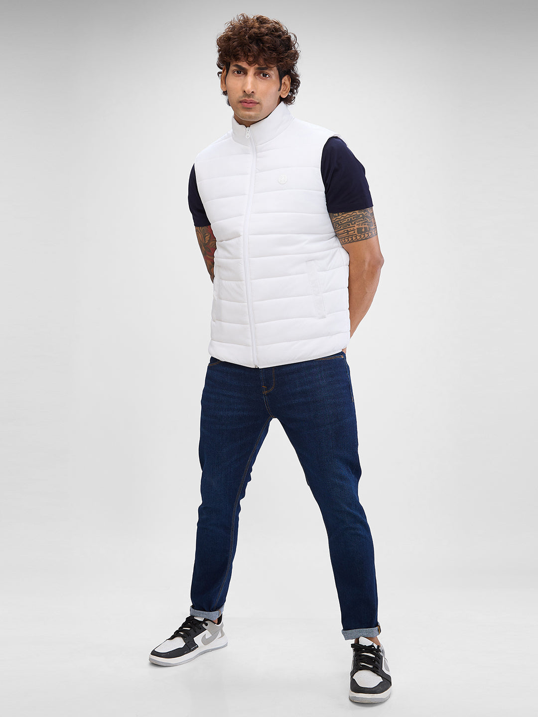 Spykar White Polyester Sleeveless Jacket For Men