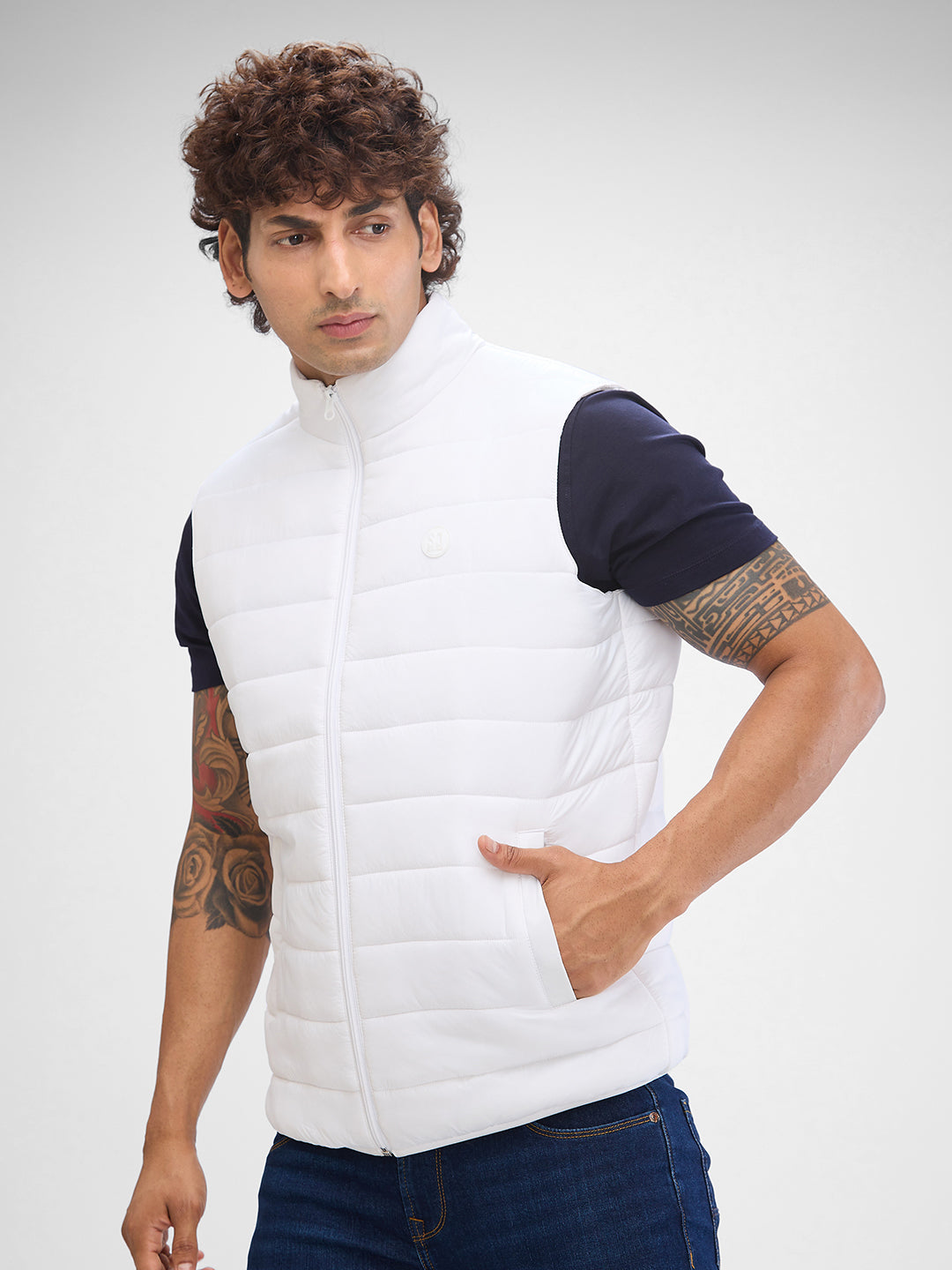 Spykar White Polyester Sleeveless Jacket For Men