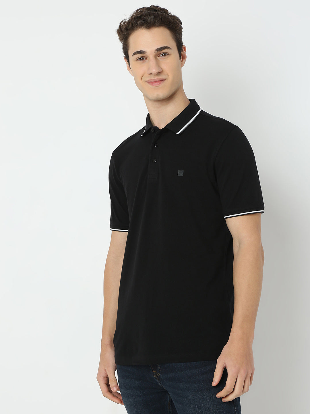 Spykar Black Slim Fit Solid Half Sleeve T-Shirt For Men