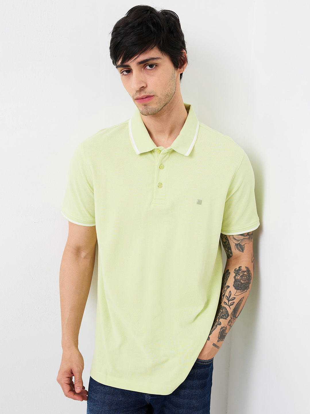 Spykar Green Slim Fit Solid Half Sleeve T-Shirt For Men