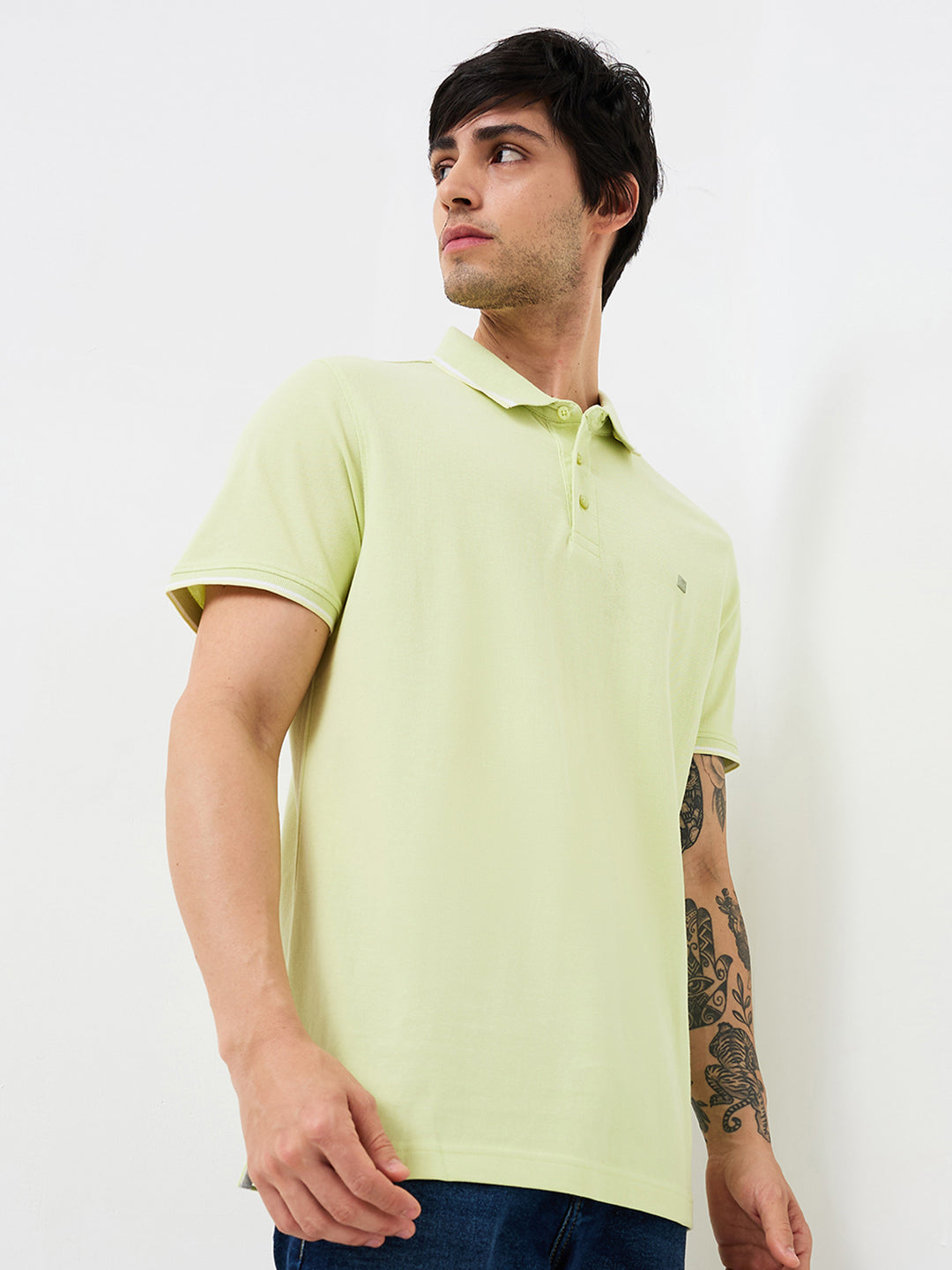 Spykar Green Slim Fit Solid Half Sleeve T-Shirt For Men