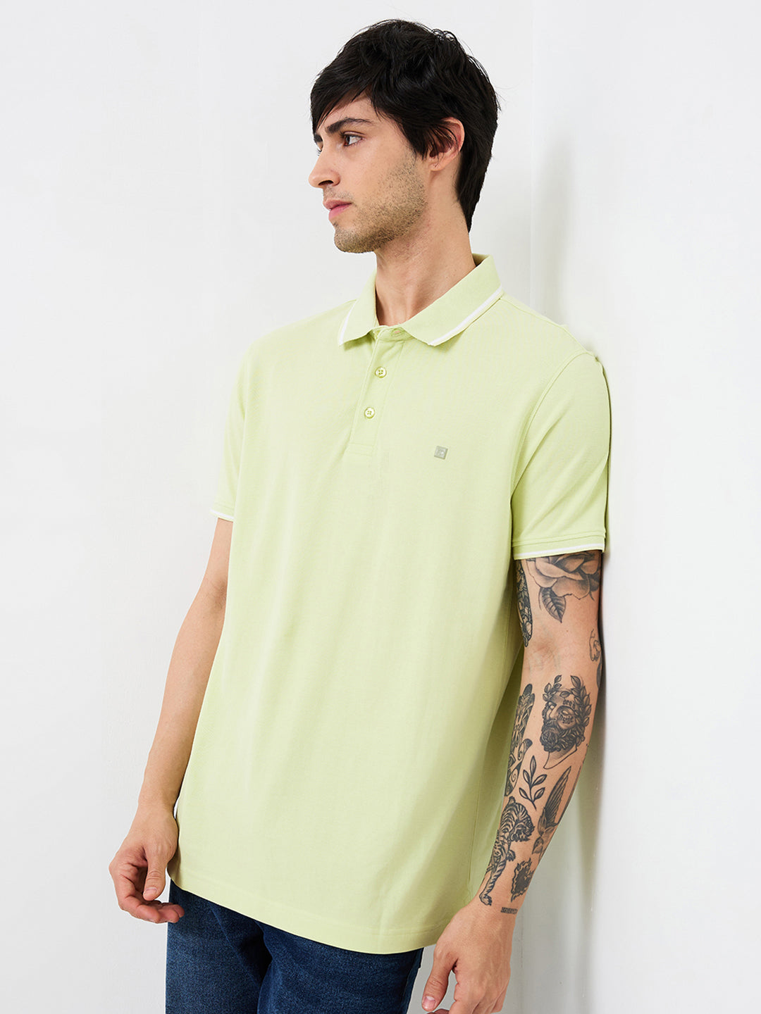 Spykar Green Slim Fit Solid Half Sleeve T-Shirt For Men