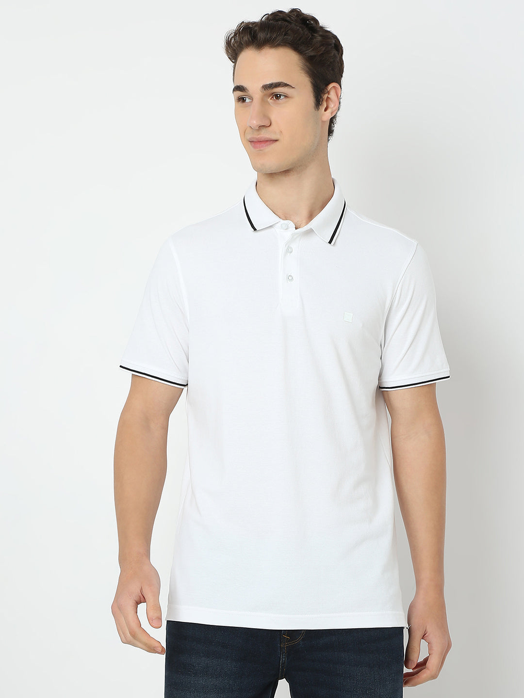 Spykar White Slim Fit Solid Half Sleeve T-Shirt For Men