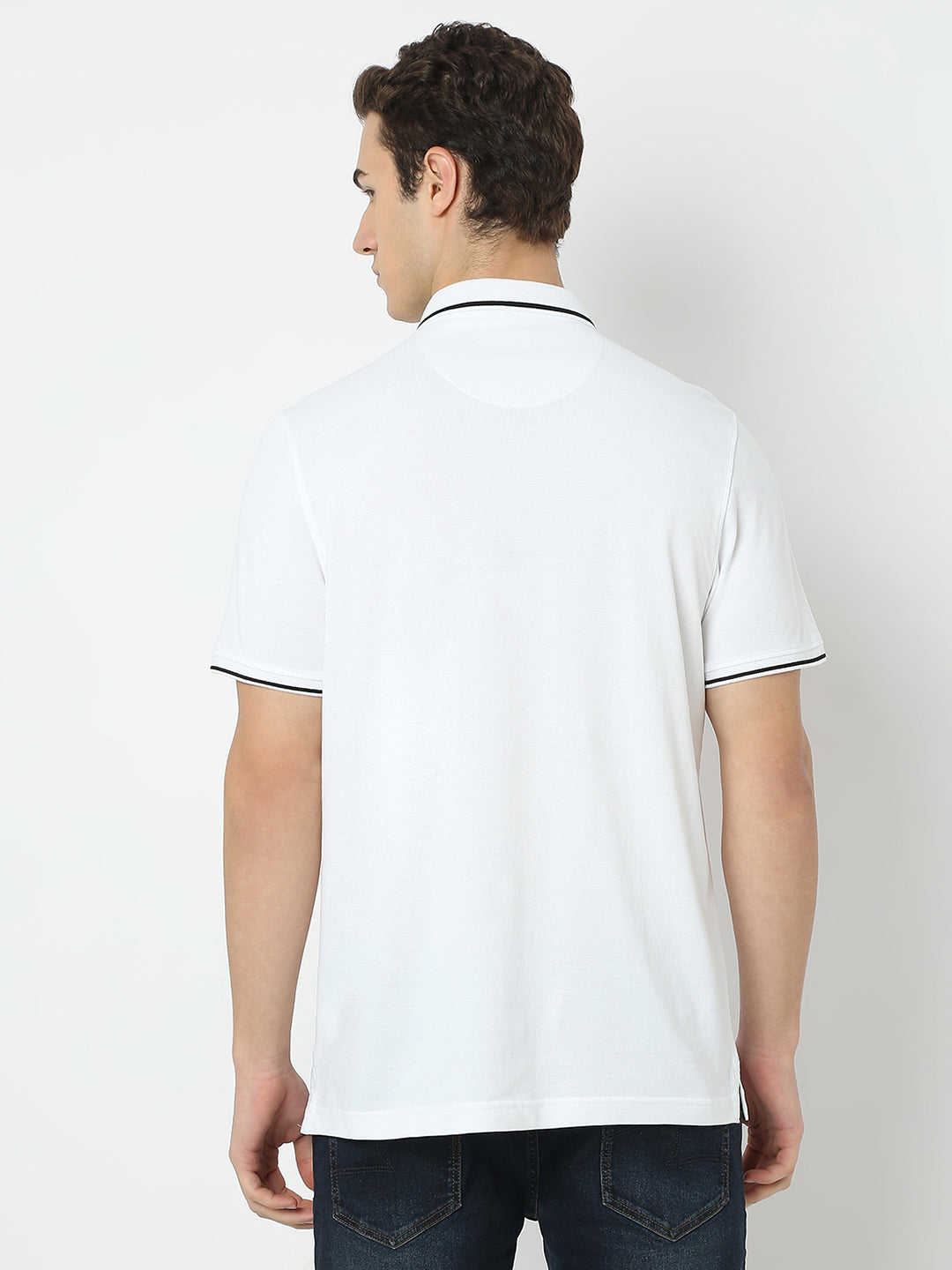 Spykar White Slim Fit Solid Half Sleeve T-Shirt For Men