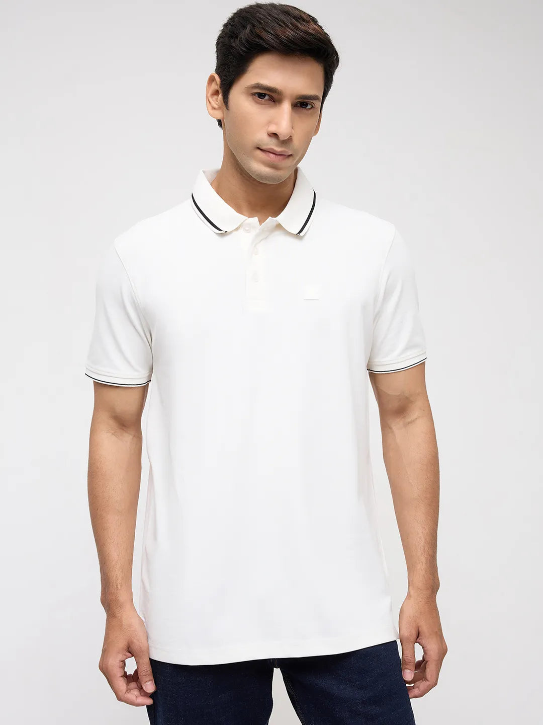 Men T-Shirt Solid White Regular Fit