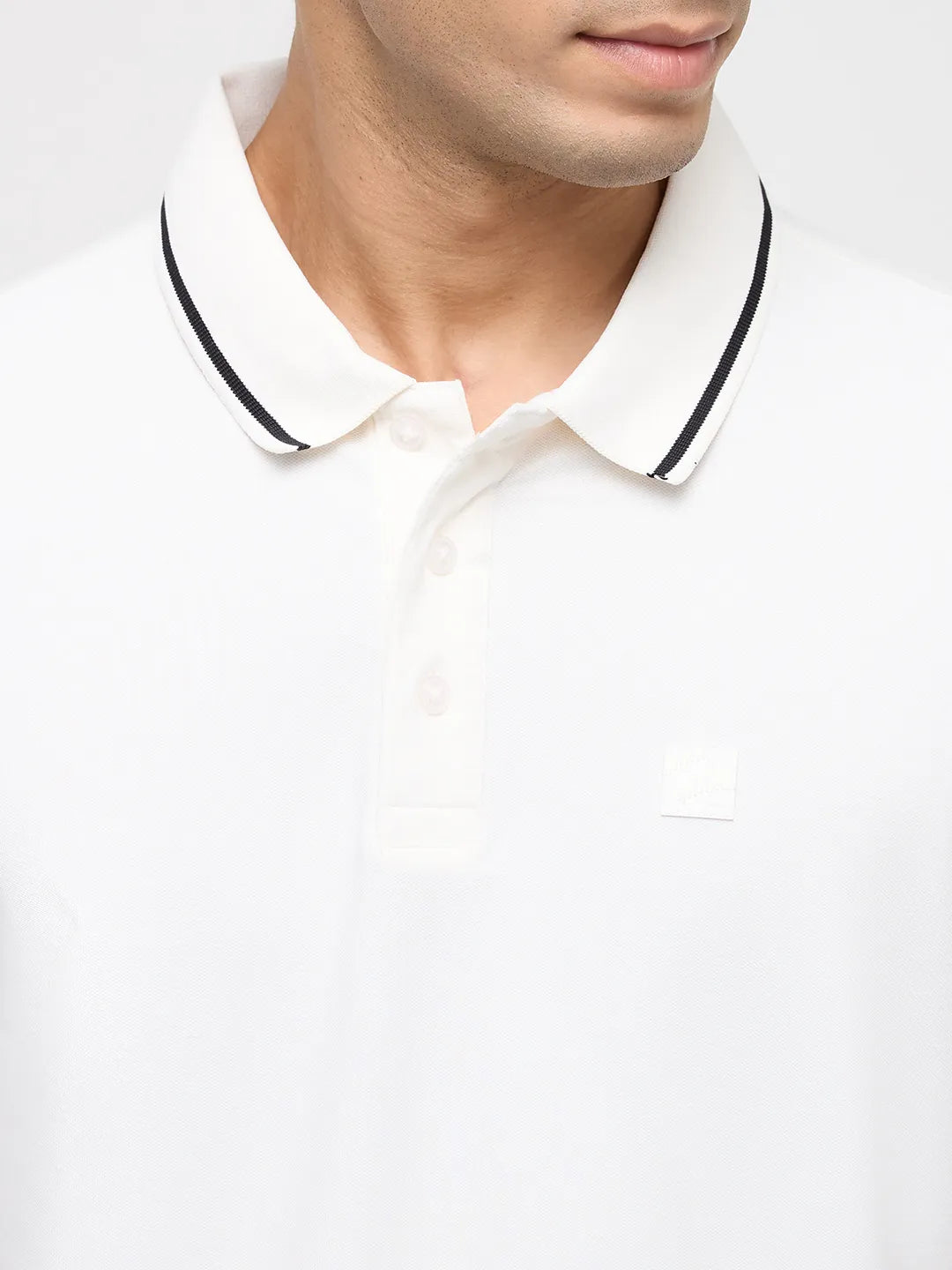 Men T-Shirt Solid White Regular Fit