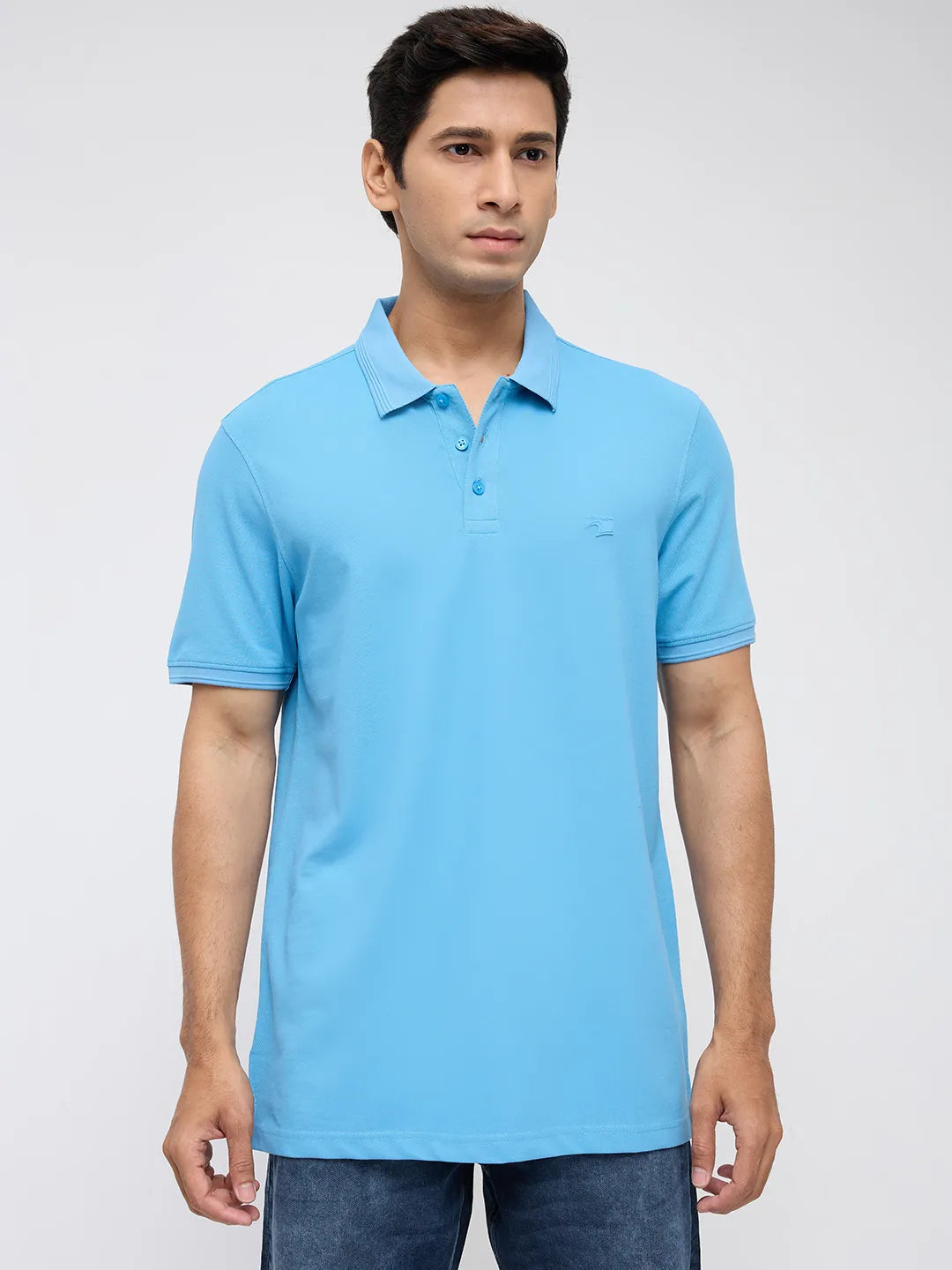 Men T-Shirt Solid Blue Regular Fit