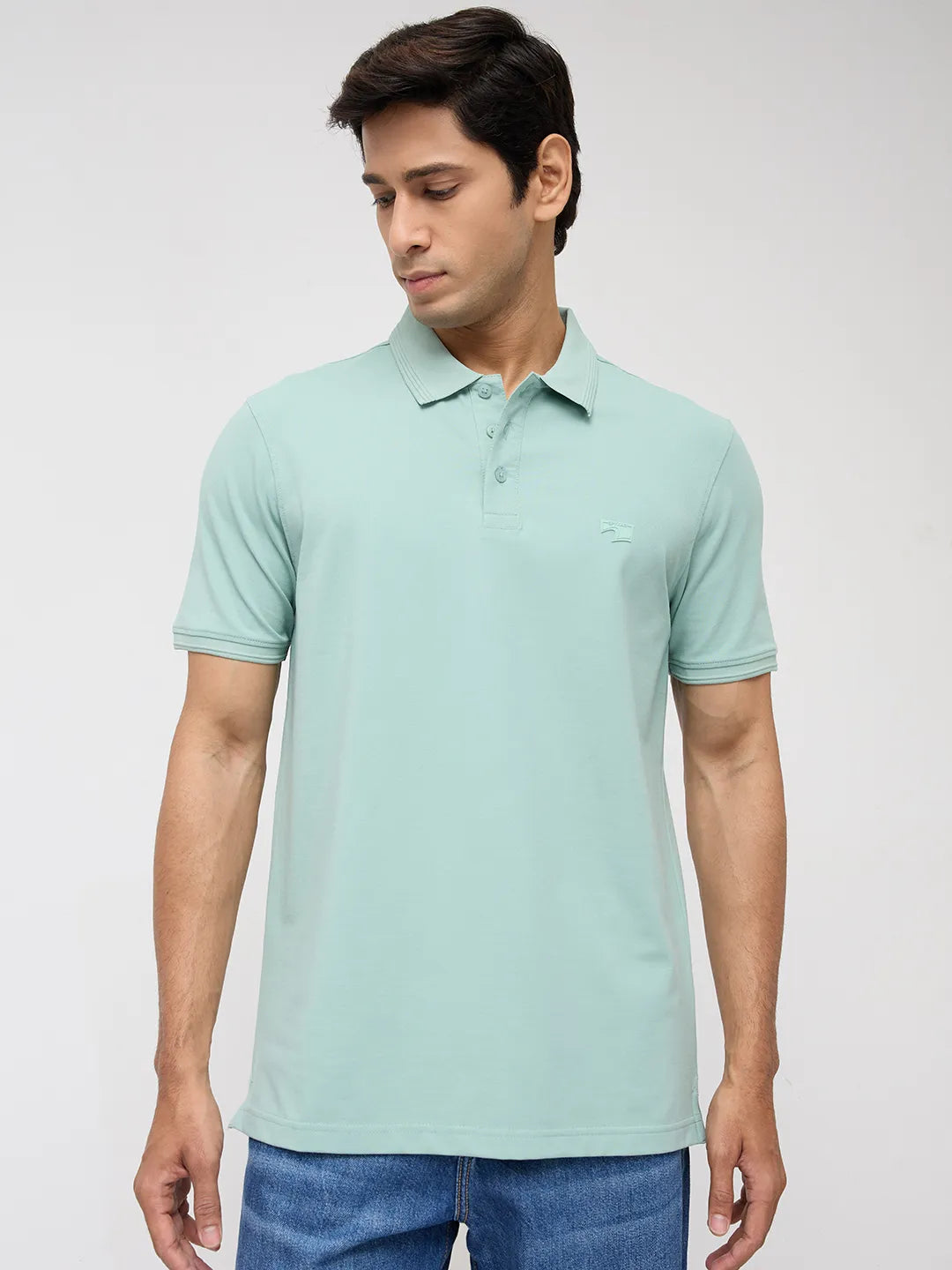 Men T-Shirt Solid Green Regular Fit