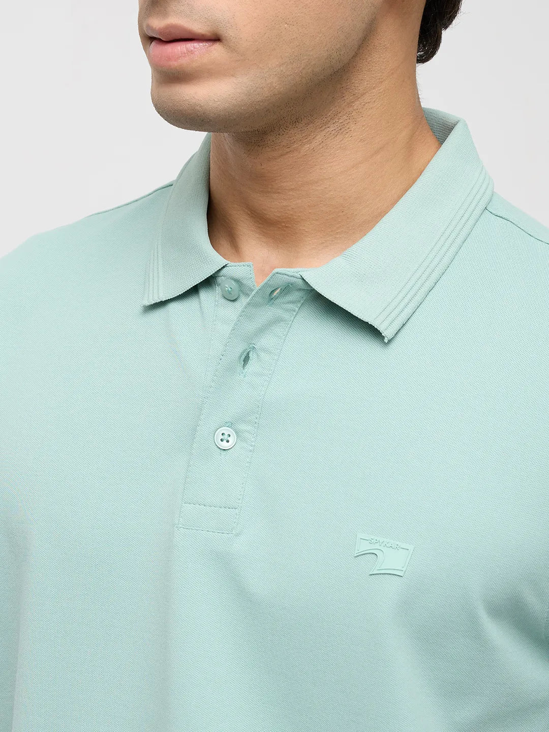 Men T-Shirt Solid Green Regular Fit