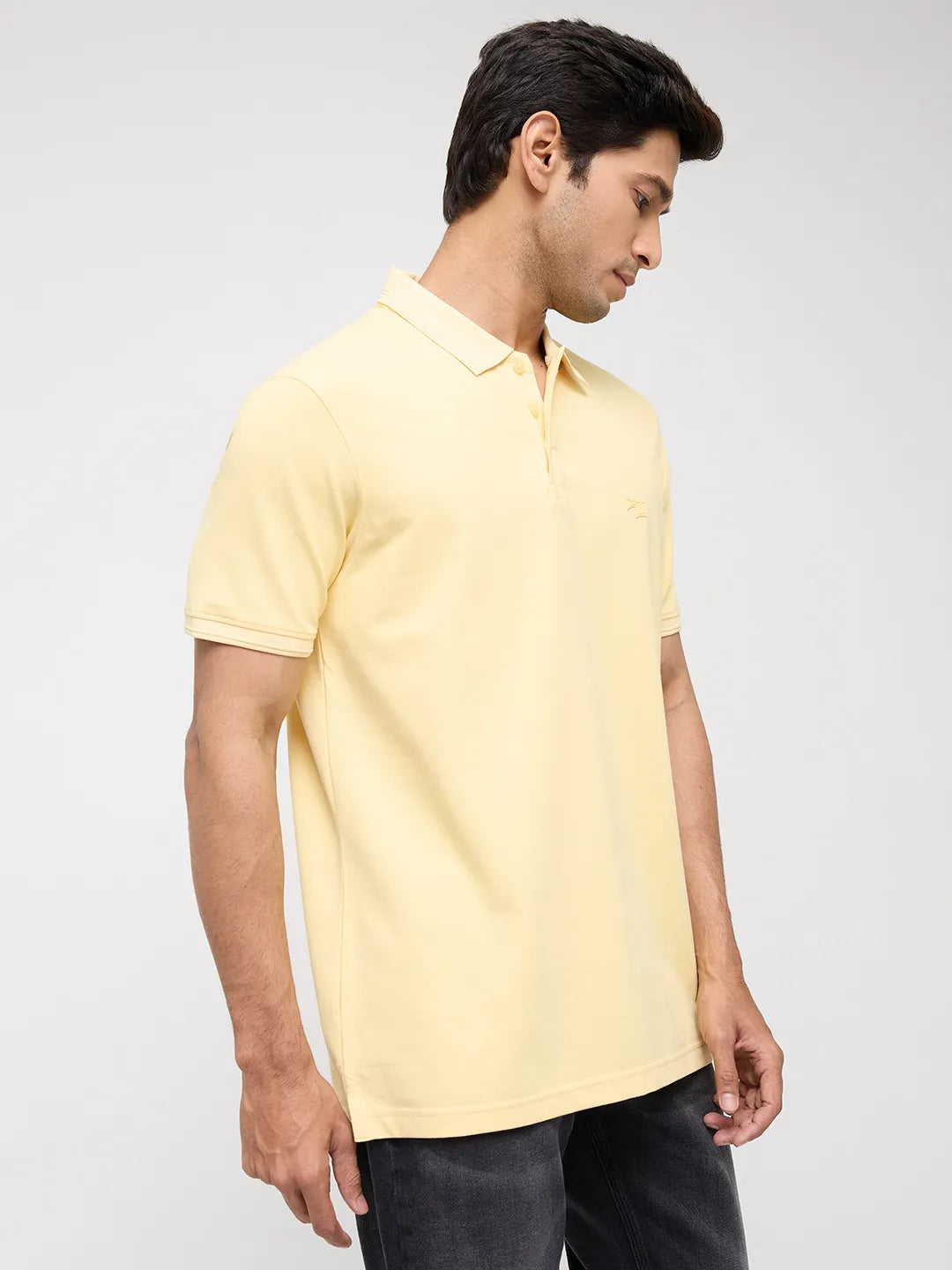Men T-Shirt Solid Yellow Regular Fit