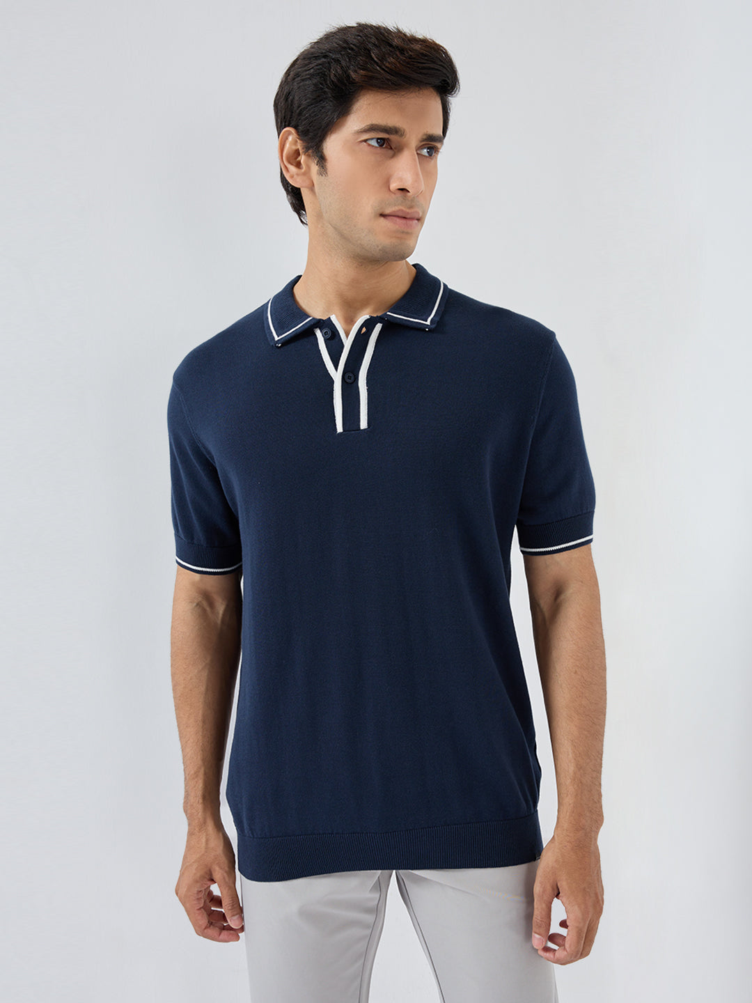 Men T-Shirt Solid Blue Regular Fit