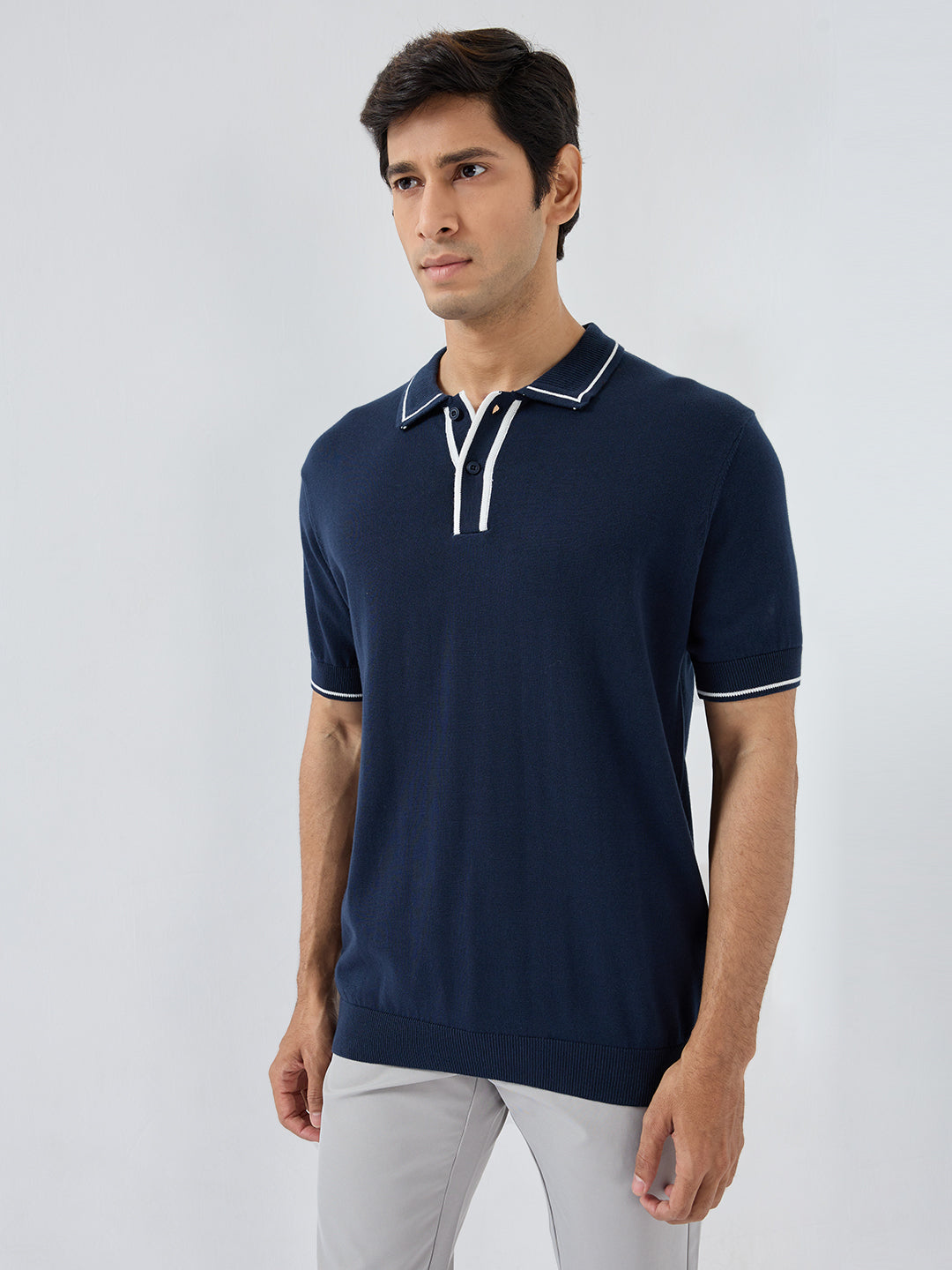 Men T-Shirt Solid Blue Regular Fit