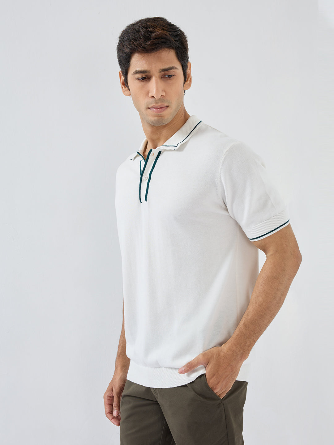 Men T-Shirt Solid White Regular Fit