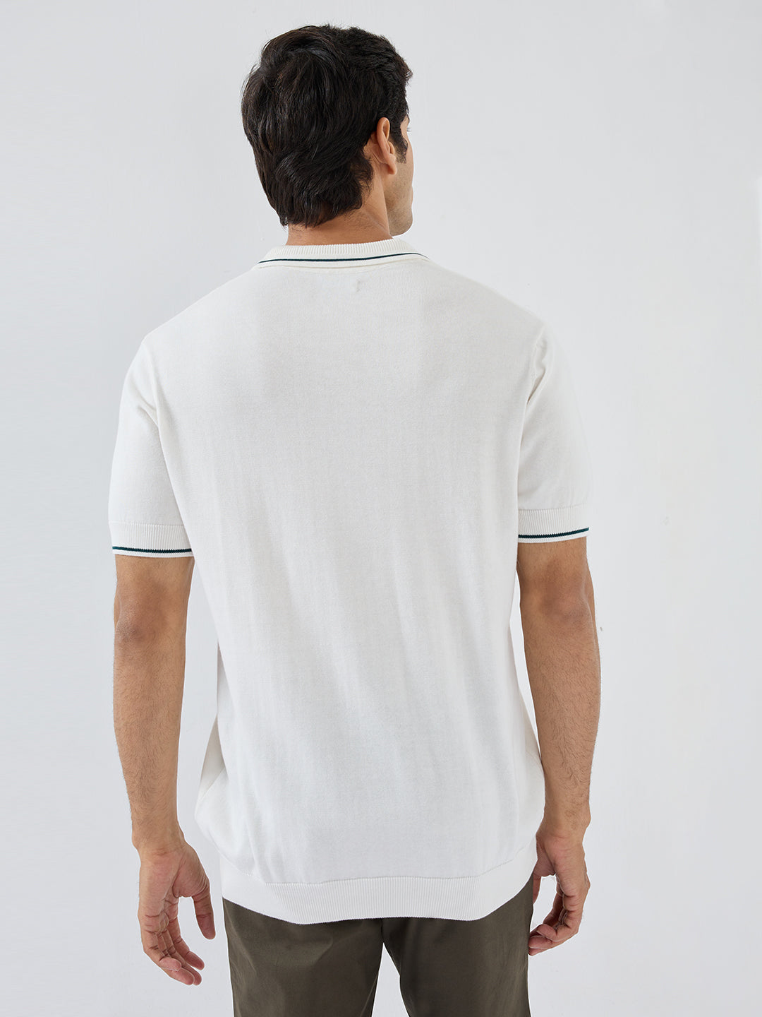 Men T-Shirt Solid White Regular Fit