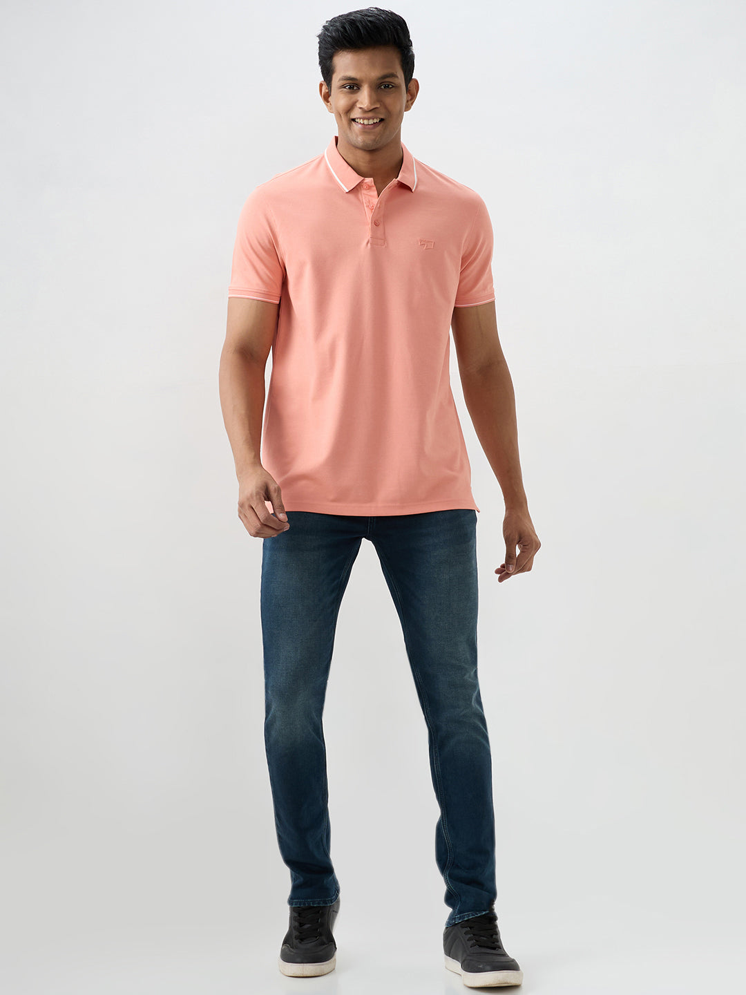 Spykar Tropical Pink Slim Fit T-Shirts For Men