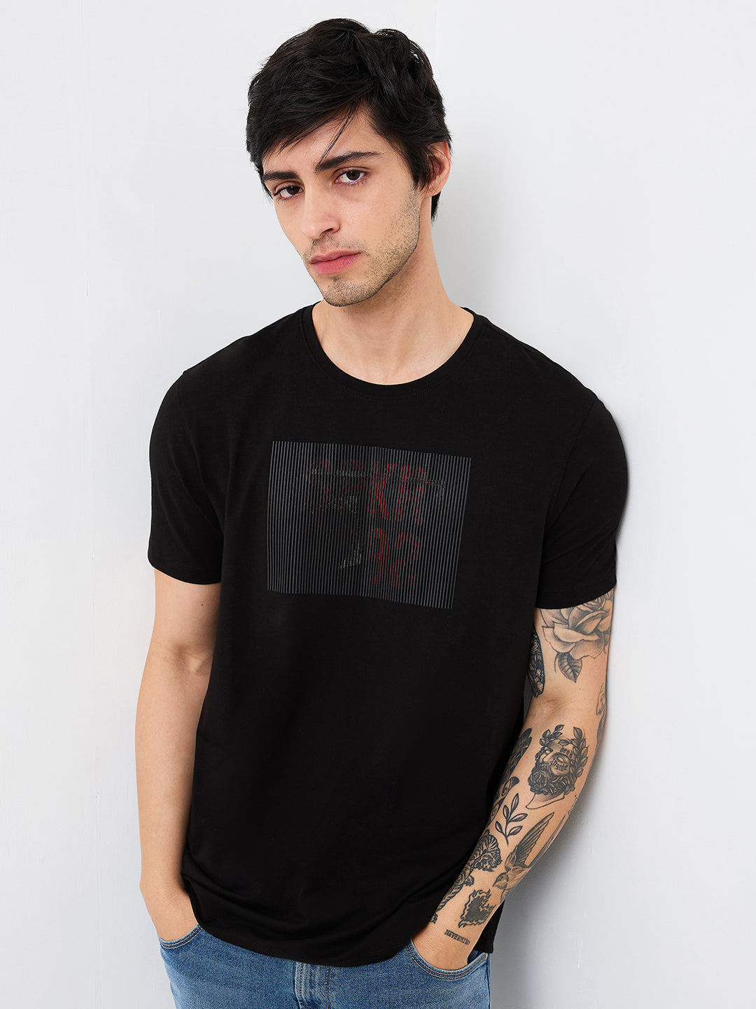 Spykar Black Slim Fit Solid Half Sleeve T-Shirt For Men