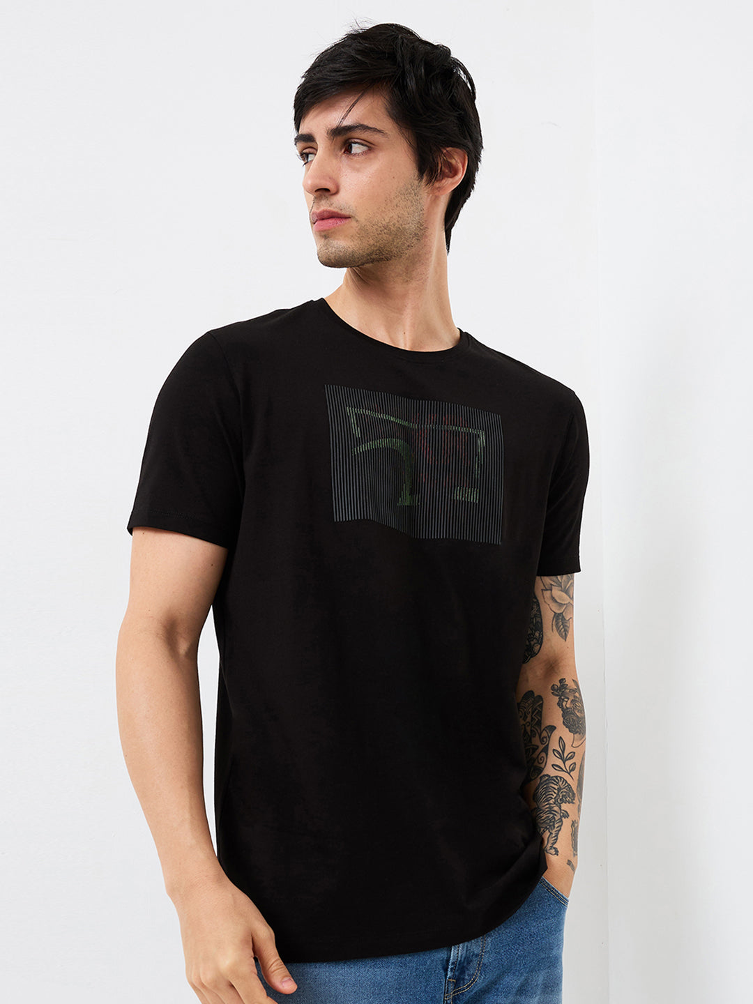 Spykar Black Slim Fit Solid Half Sleeve T-Shirt For Men