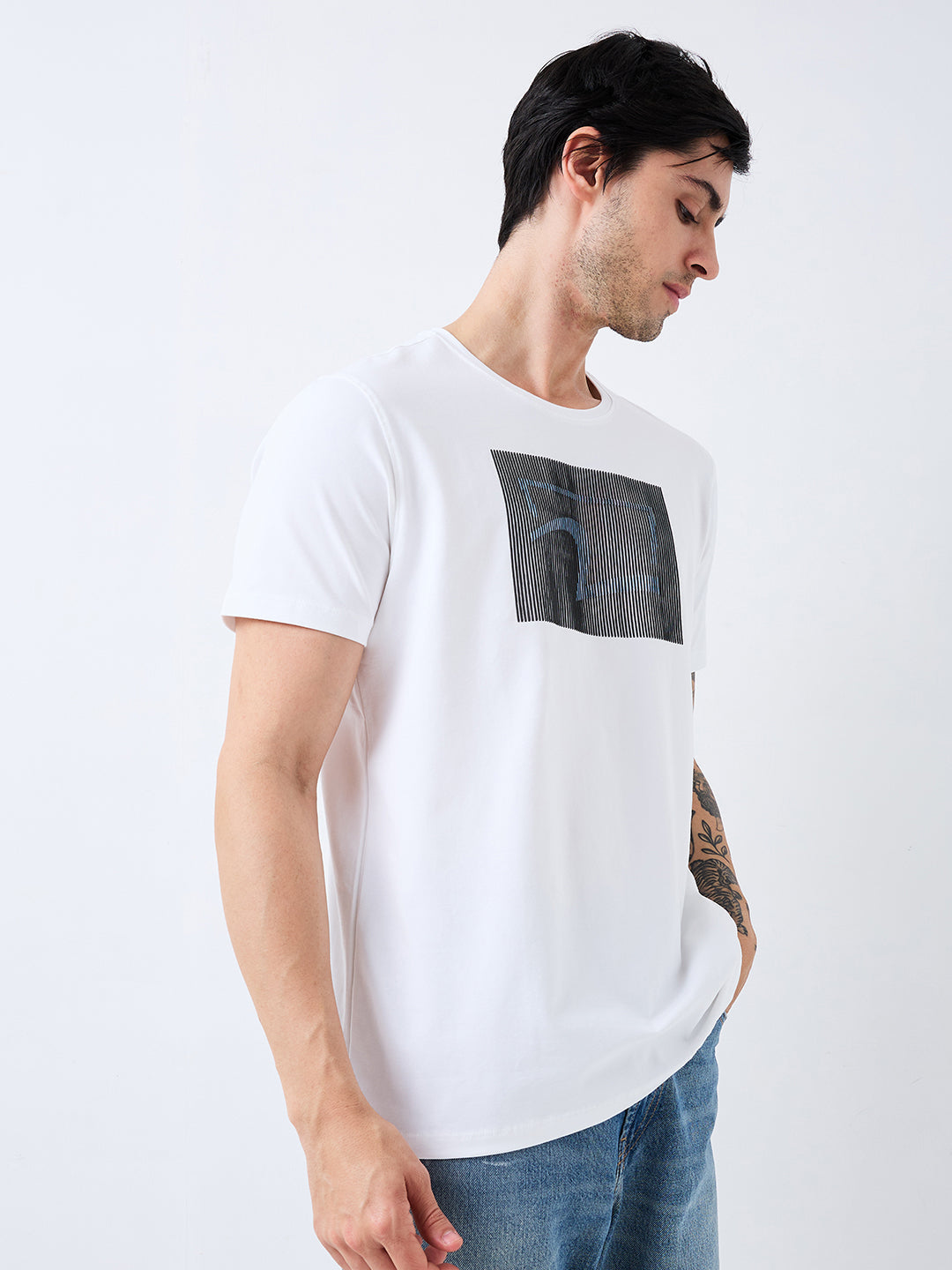 Spykar White Slim Fit Solid Half Sleeve T-Shirt For Men