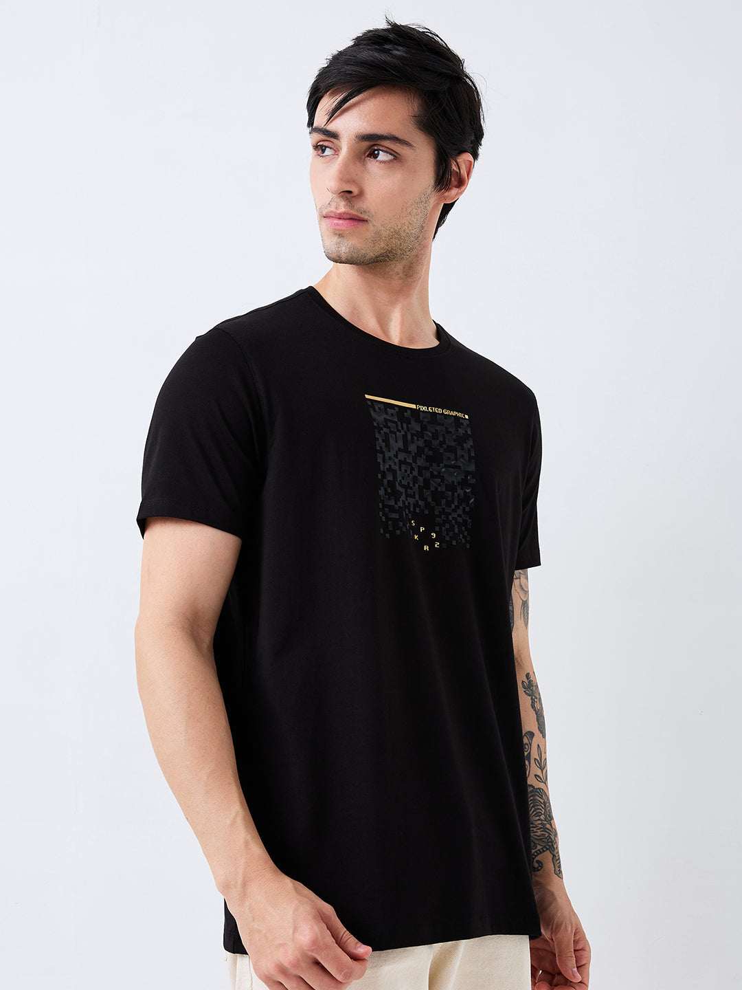 Spykar Black Slim Fit Solid Half Sleeve T-Shirt For Men