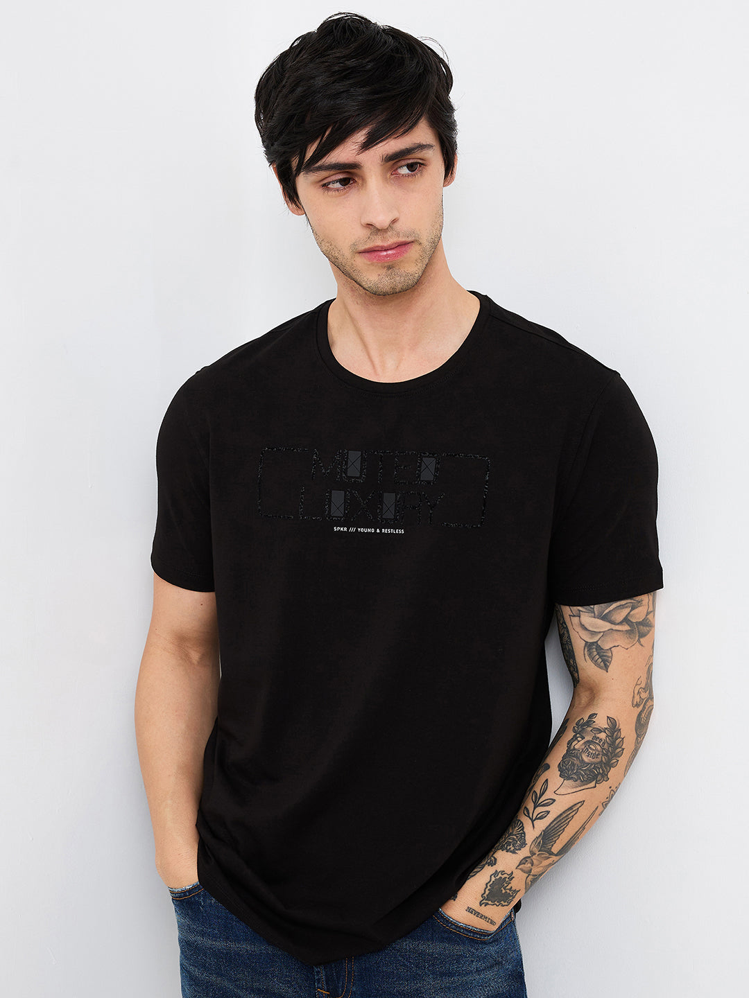 Spykar Black Slim Fit Solid Half Sleeve T-Shirt For Men