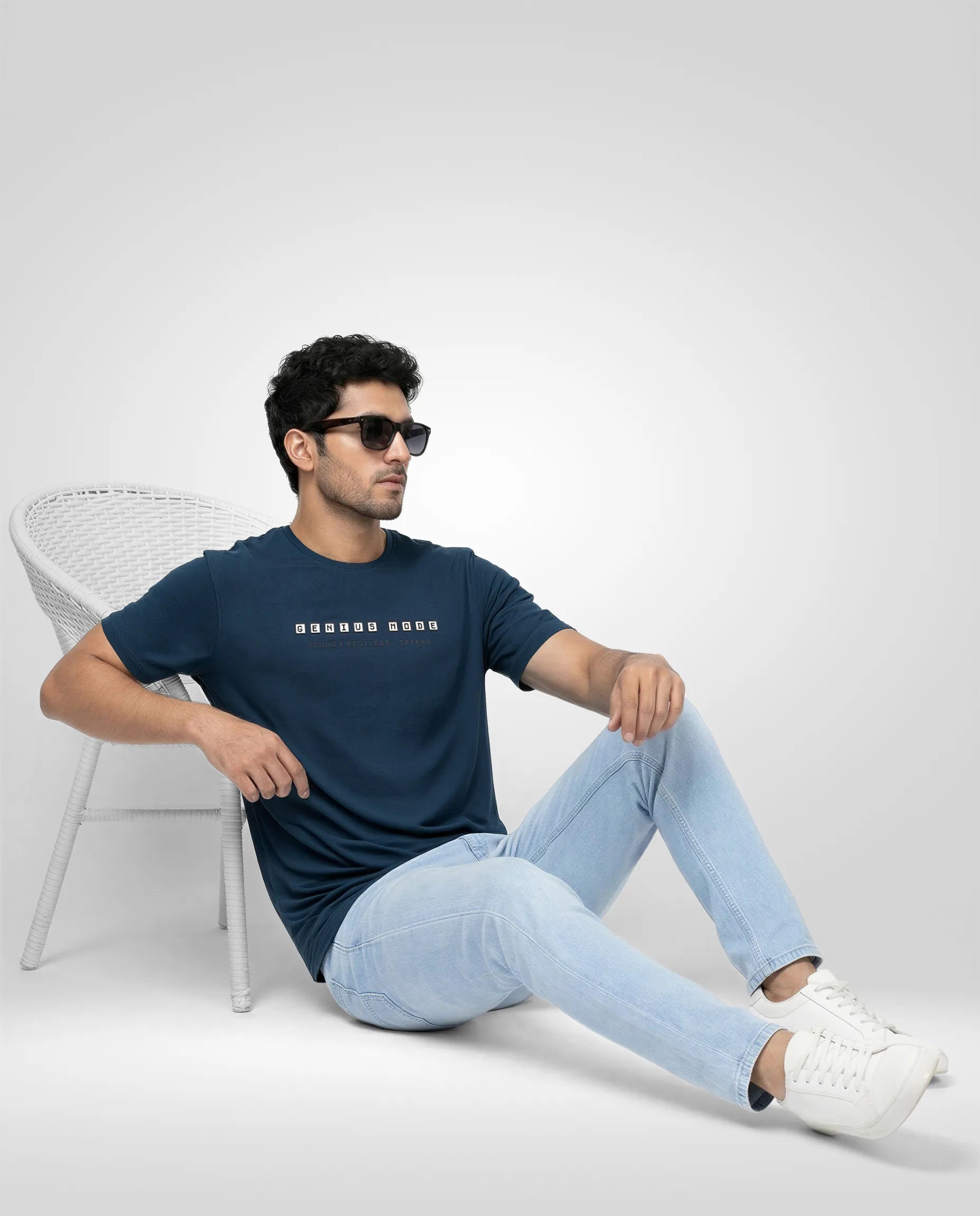 Men T-Shirt Graphic Teal Blue Regular Fit