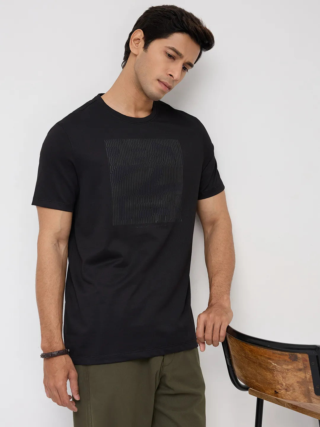 Men T-Shirt Textured Textured Black Regular Fit