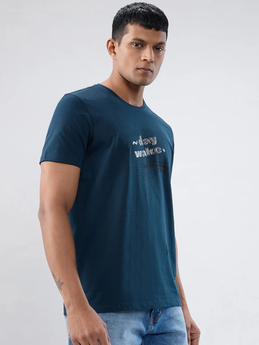 Men T-Shirt Textured Blue Regular Fit