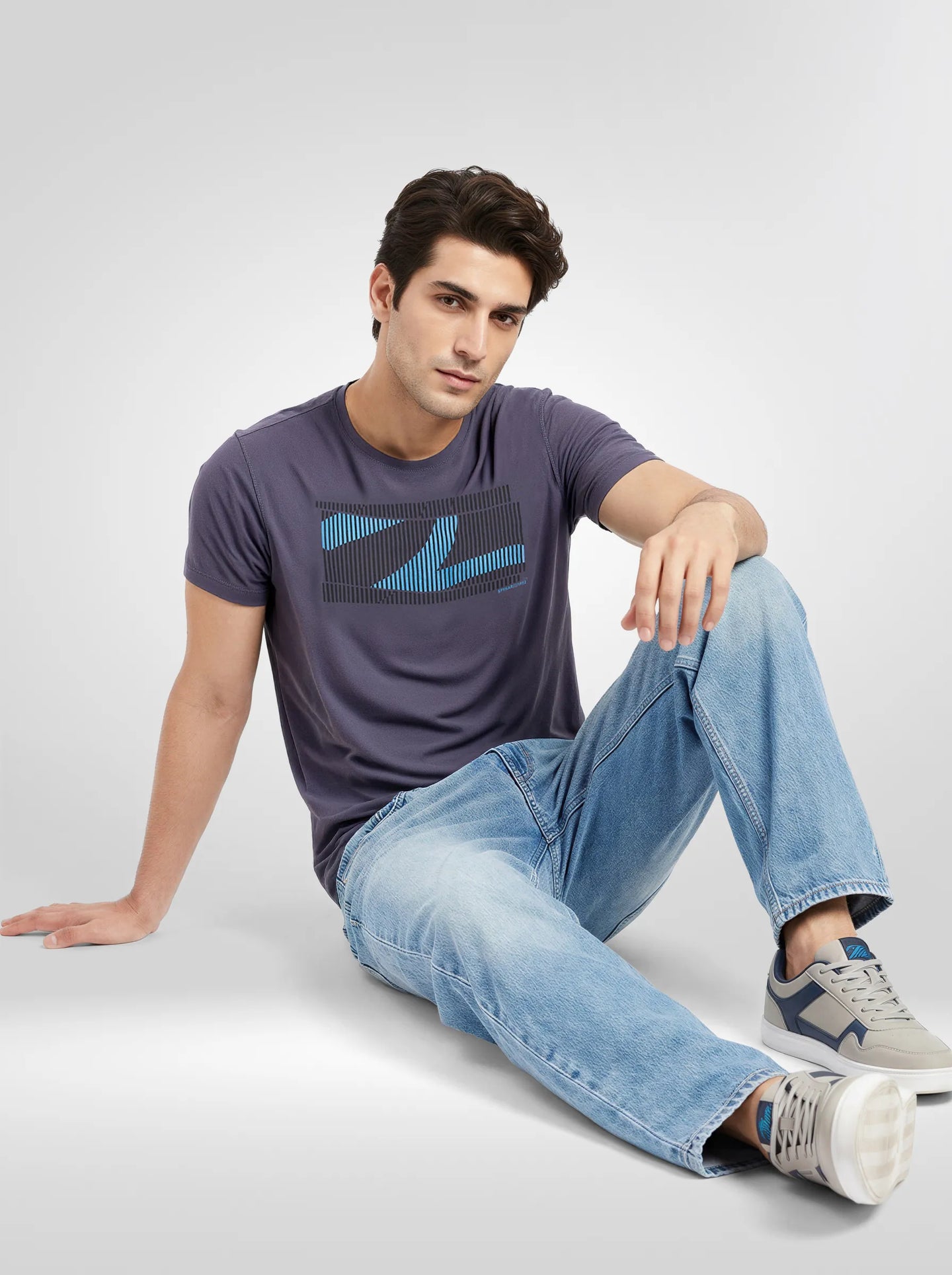 Men T-Shirt Graphic Grey Regular Fit