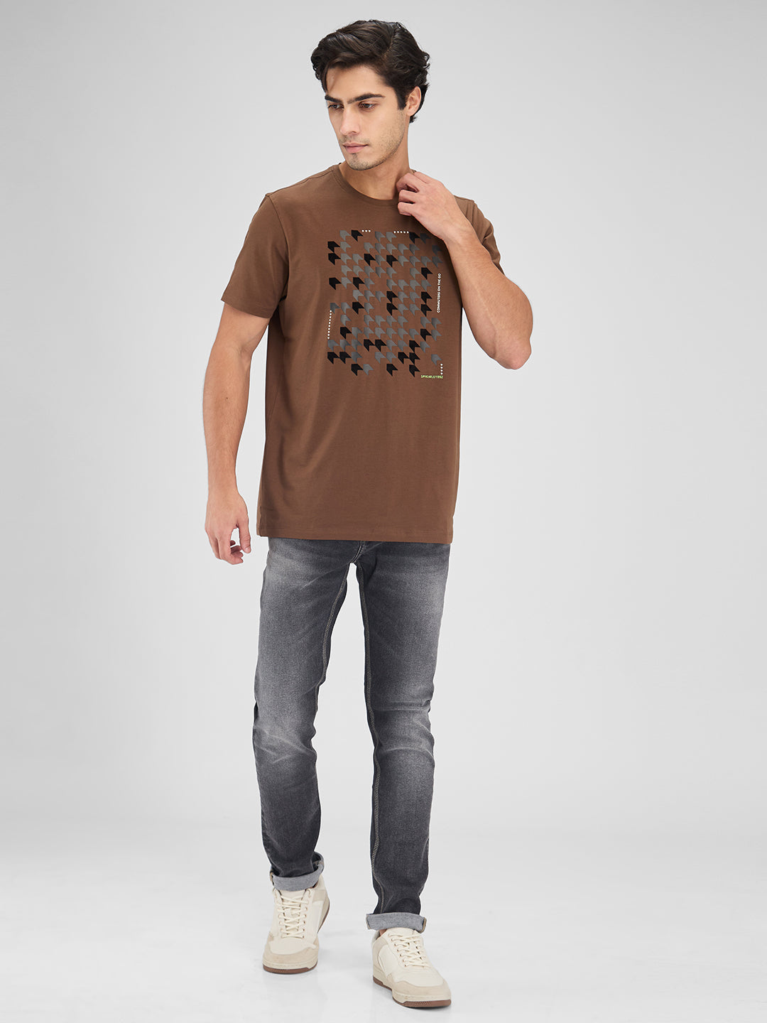 Spykar Men Solid Brown Slim Fit Half Sleeves T-Shirt