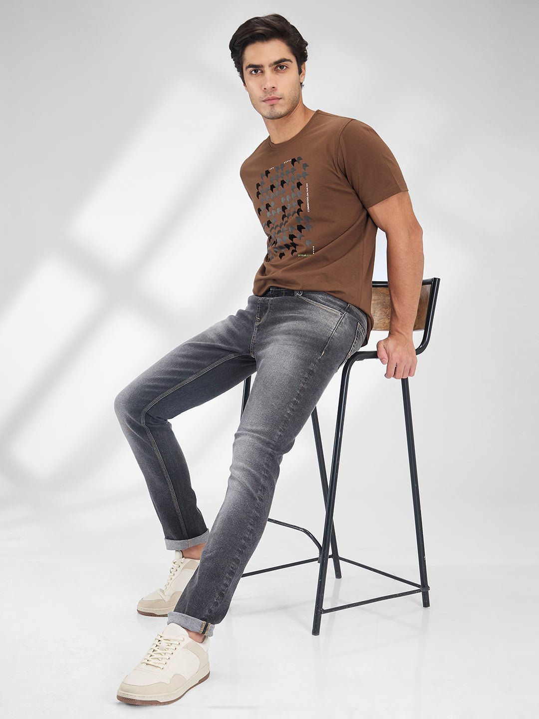 Spykar Men Solid Brown Slim Fit Half Sleeves T-Shirt