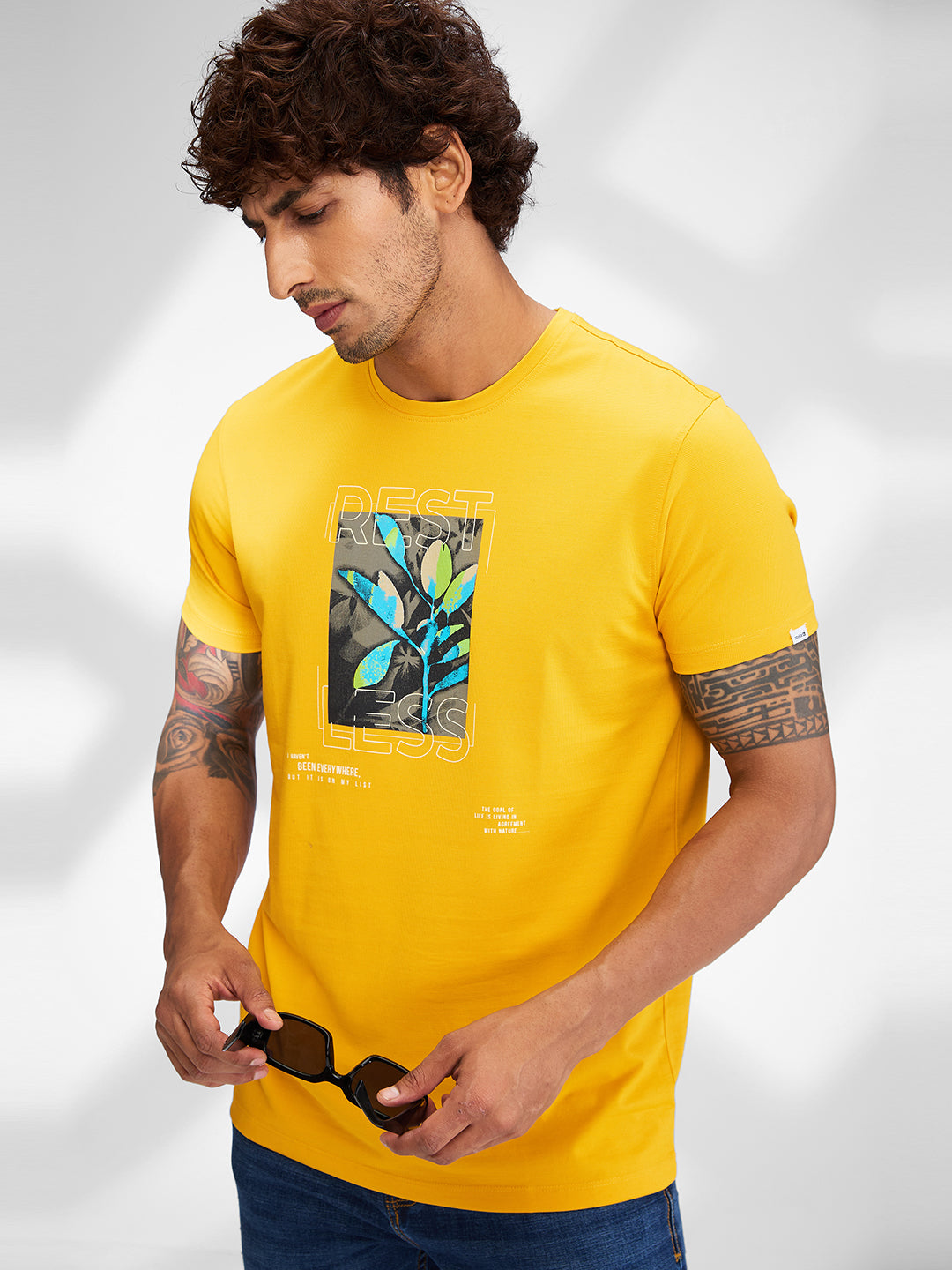 Spykar Men Solid Yellow Slim Fit Half Sleeves T-Shirt