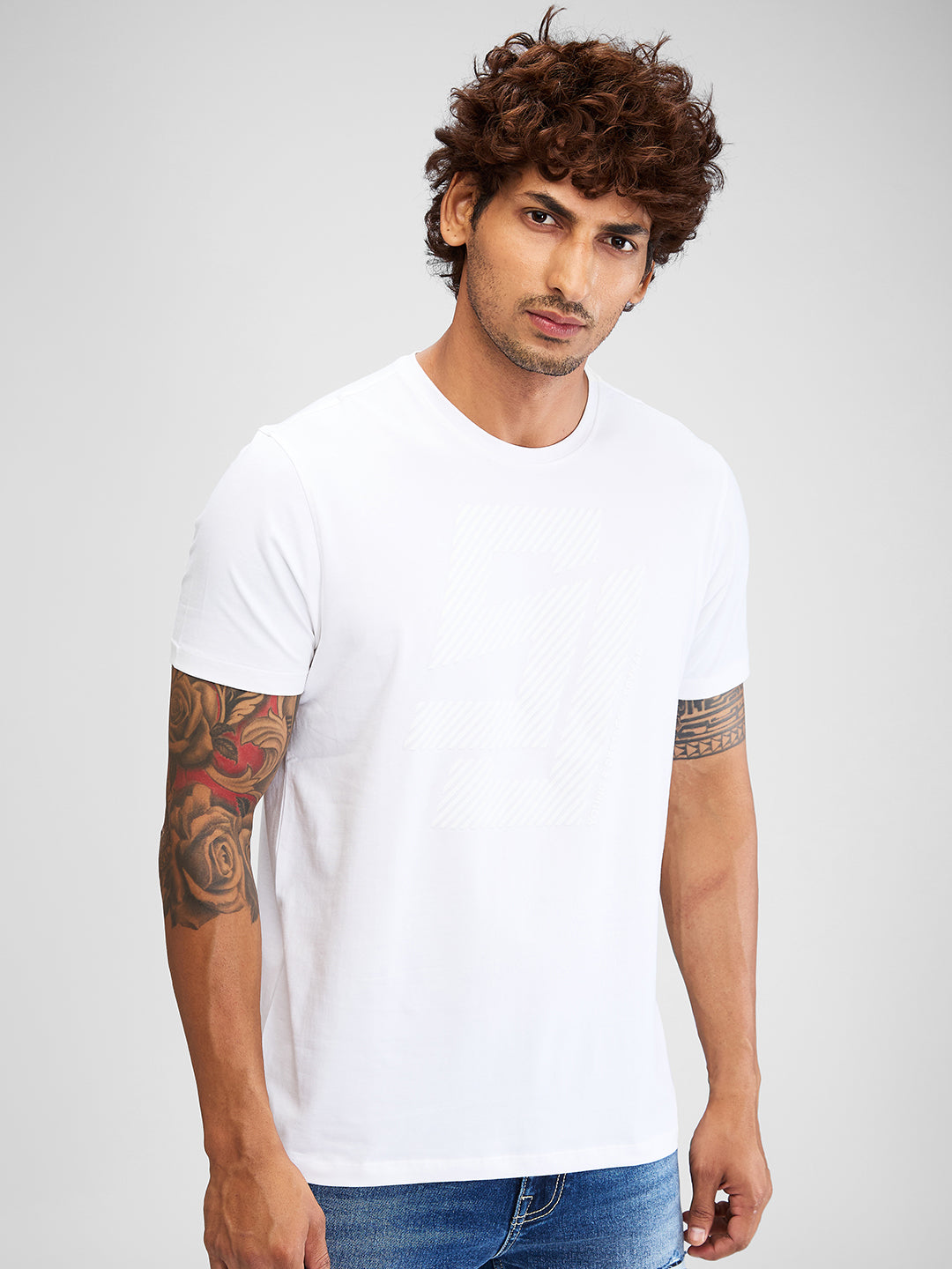 Spykar Men Solid White Slim Fit Half Sleeves T-Shirt