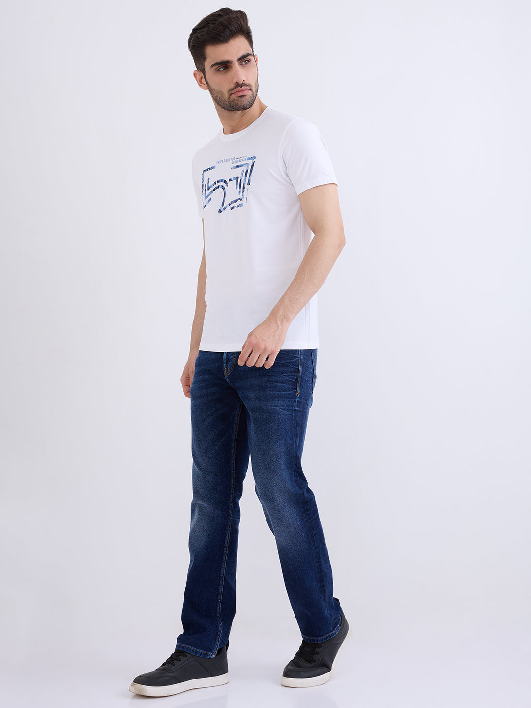 Spykar White Slim Fit Casual T-Shirt For Men