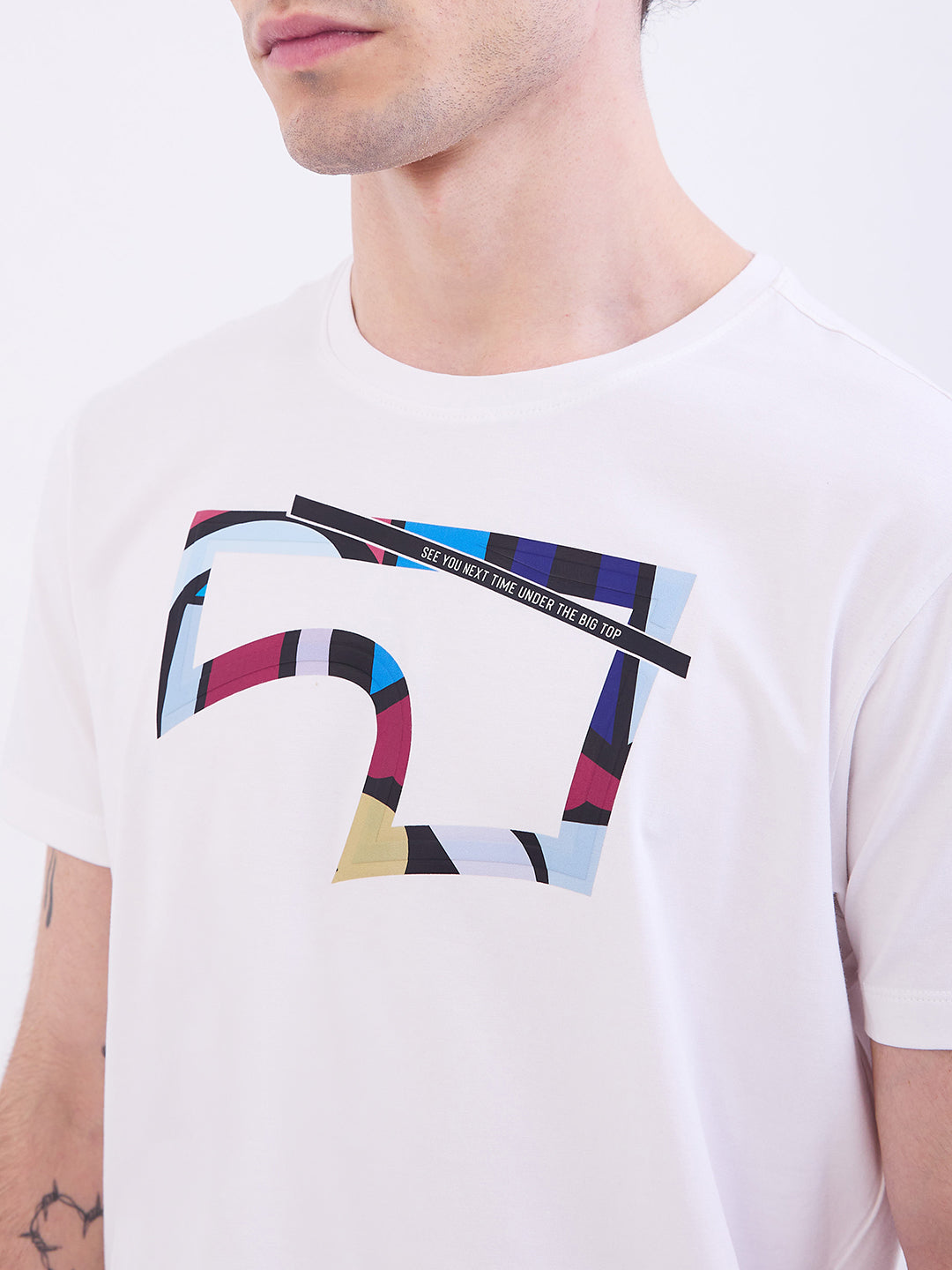 Spykar White Slim Fit Casual T-Shirt For Men