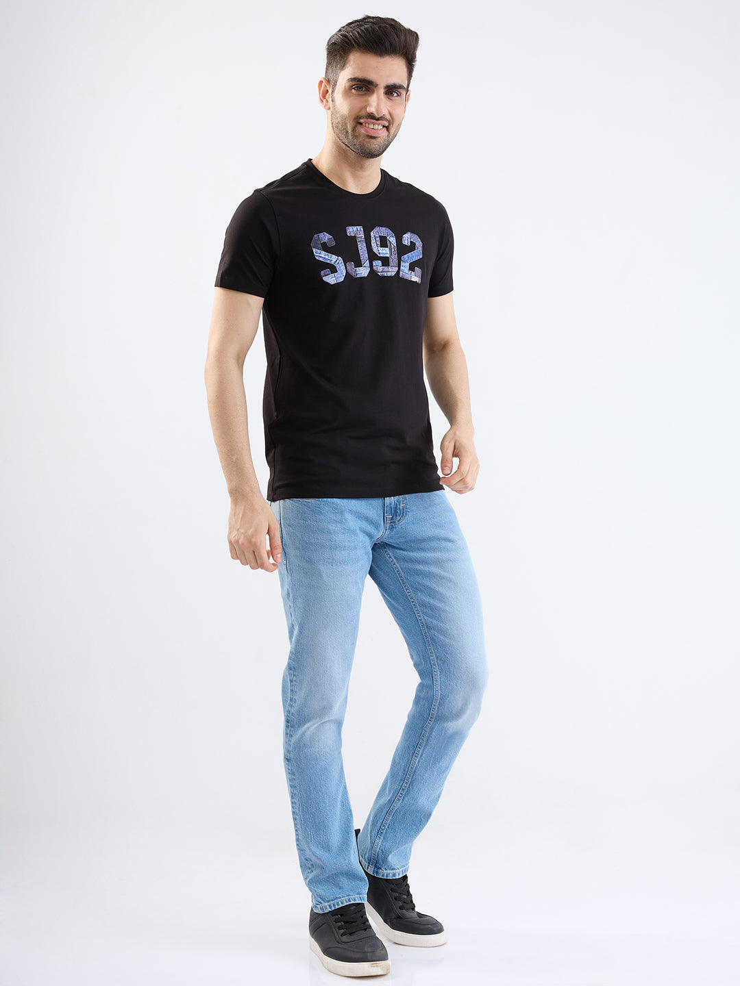 Spykar Black Slim Fit Casual T-Shirt For Men