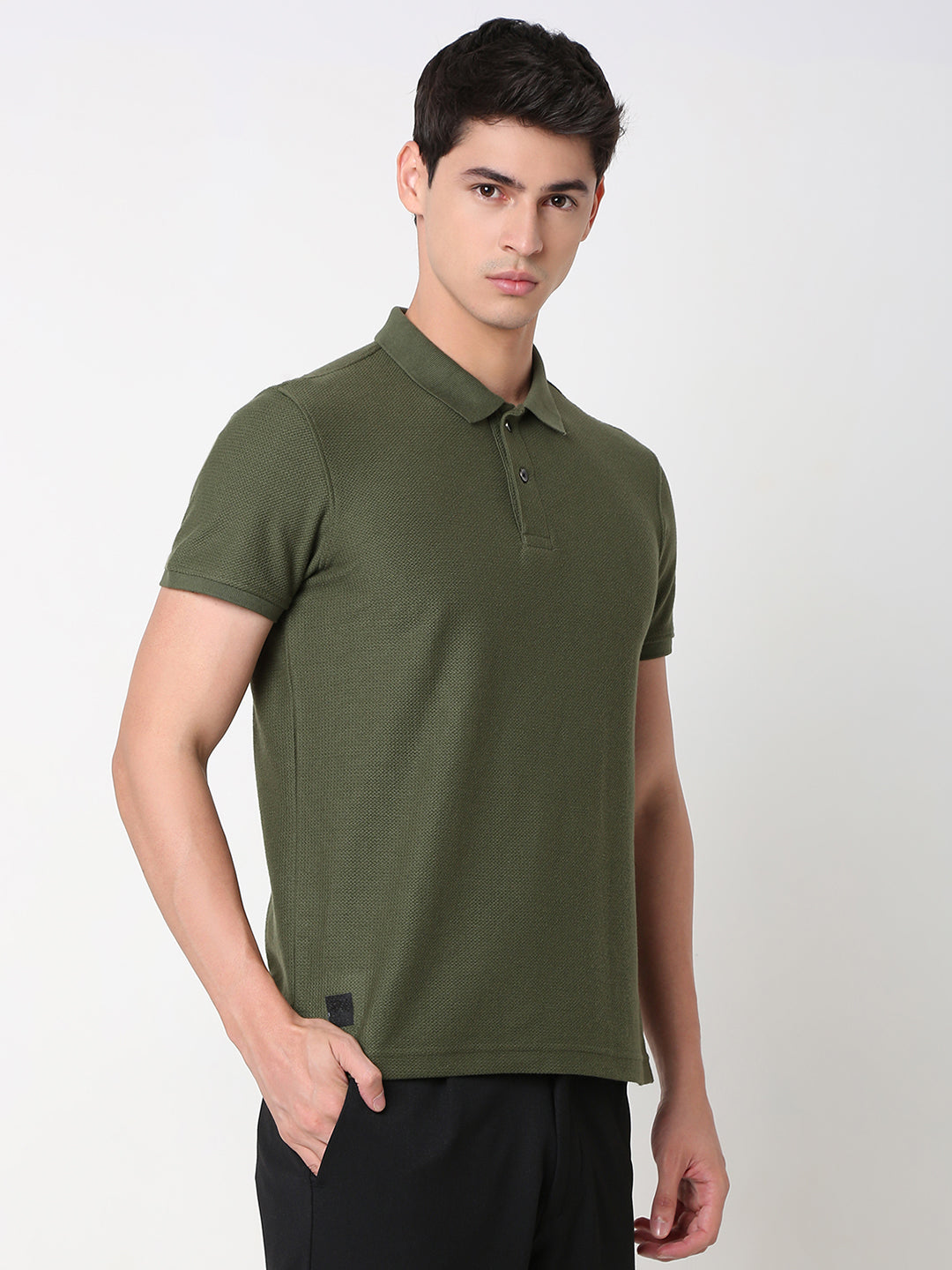 Spykar Slim Fit Solid Polo Collar Green T-Shirt For Men