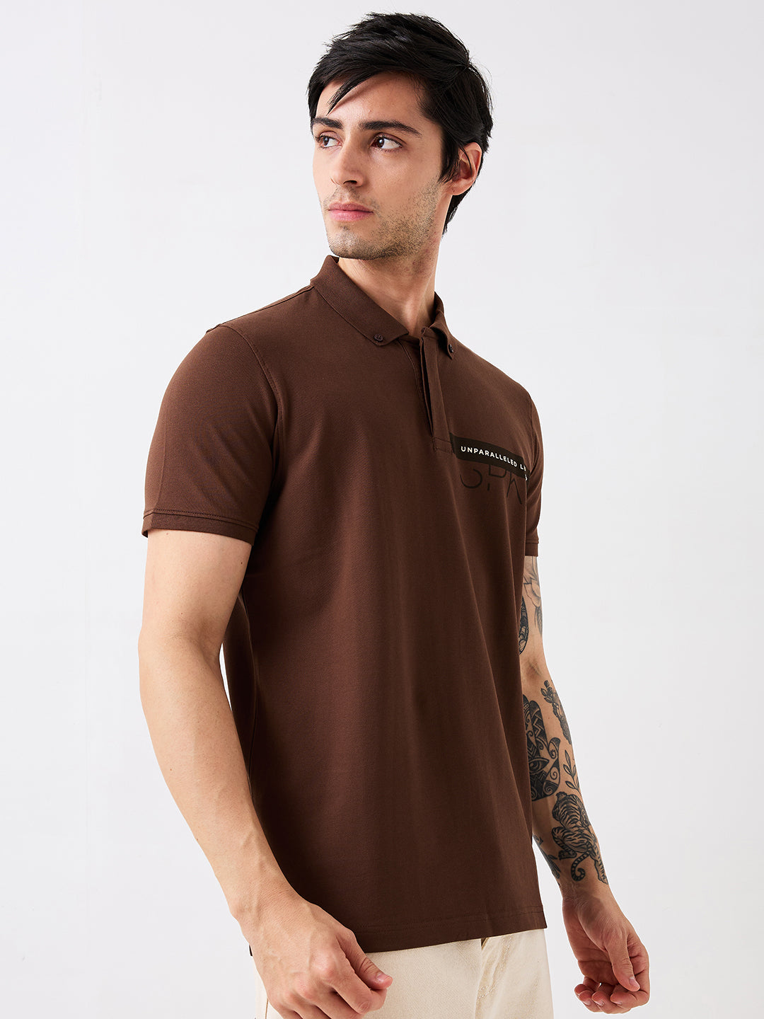 Spykar Brown Slim Fit Solid Half Sleeve T-Shirt For Men