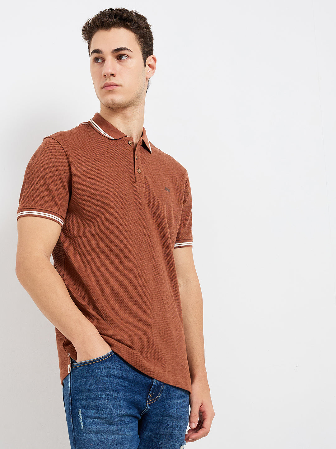 Spykar Brown Slim Fit Solid Half Sleeve T-Shirt For Men