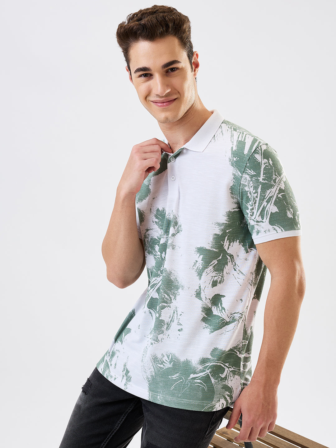Men T-Shirt Green Print Slim Fit