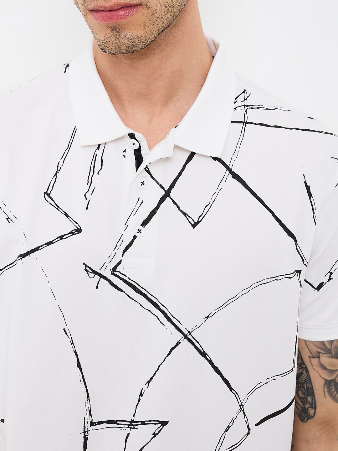 Spykar White Slim Fit Printed Half Sleeve T-Shirt For Men