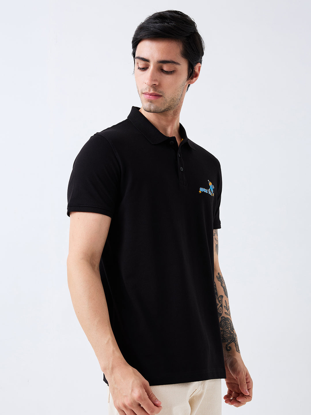 Spykar Black Slim Fit Solid Half Sleeve T-Shirt For Men