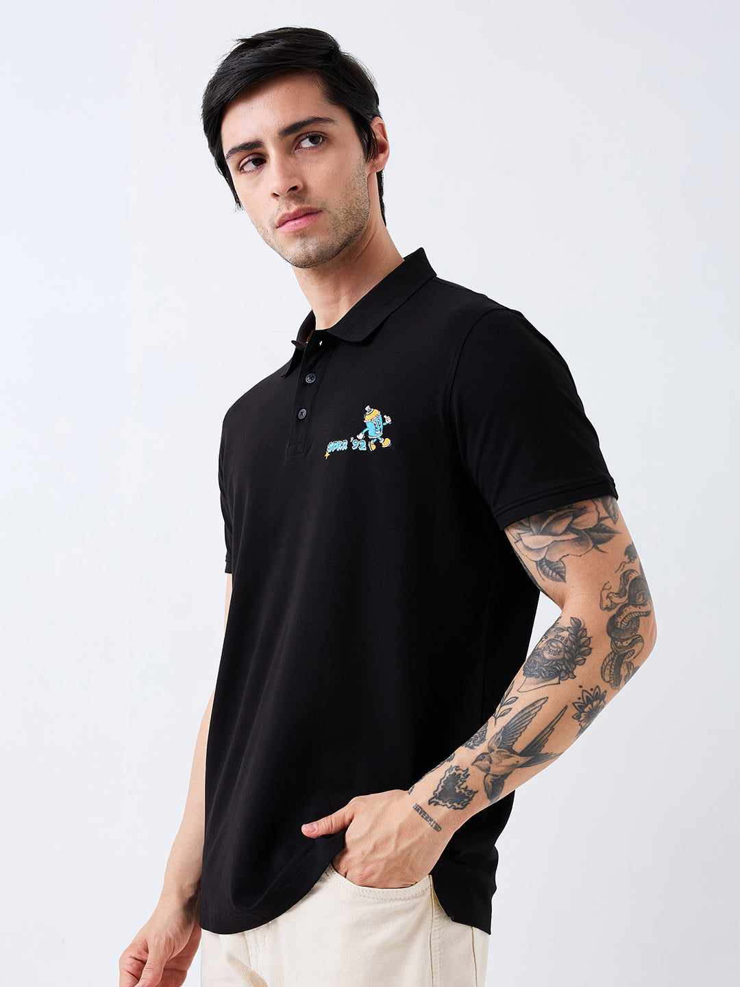 Spykar Black Slim Fit Solid Half Sleeve T-Shirt For Men