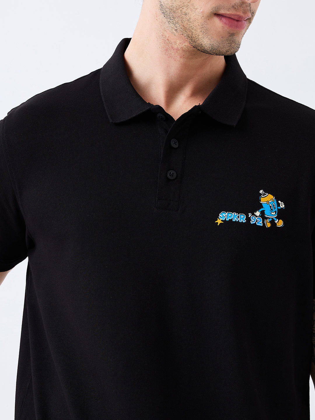 Men T-Shirt Black Solid Slim Fit