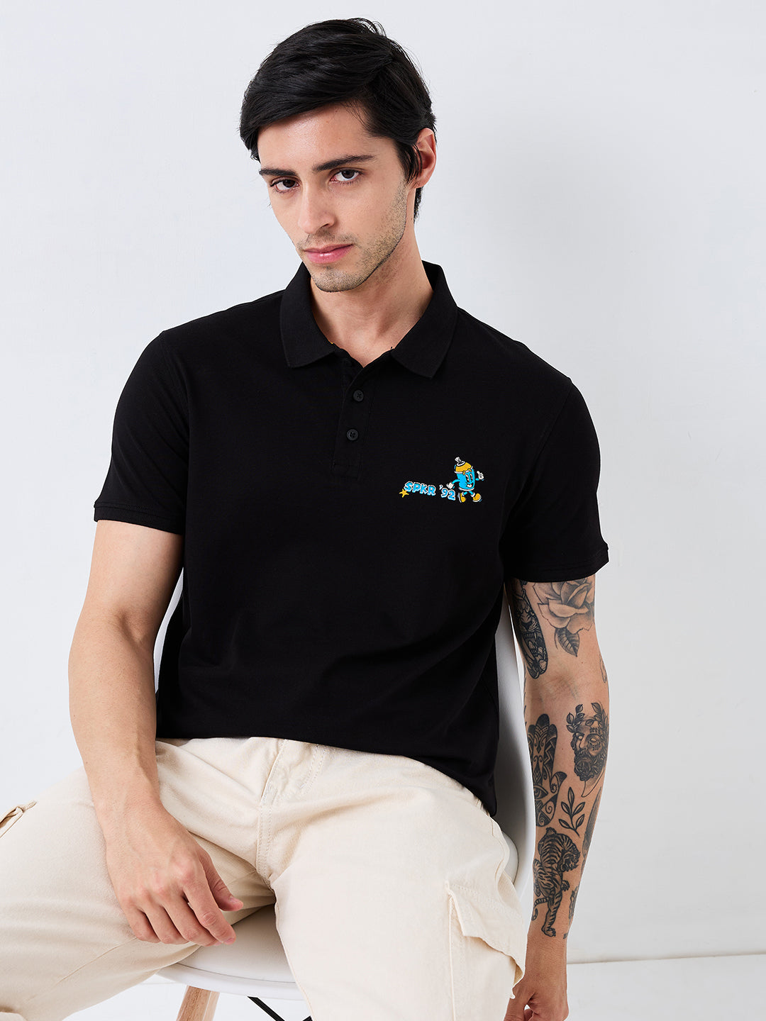 Spykar Black Slim Fit Solid Half Sleeve T-Shirt For Men