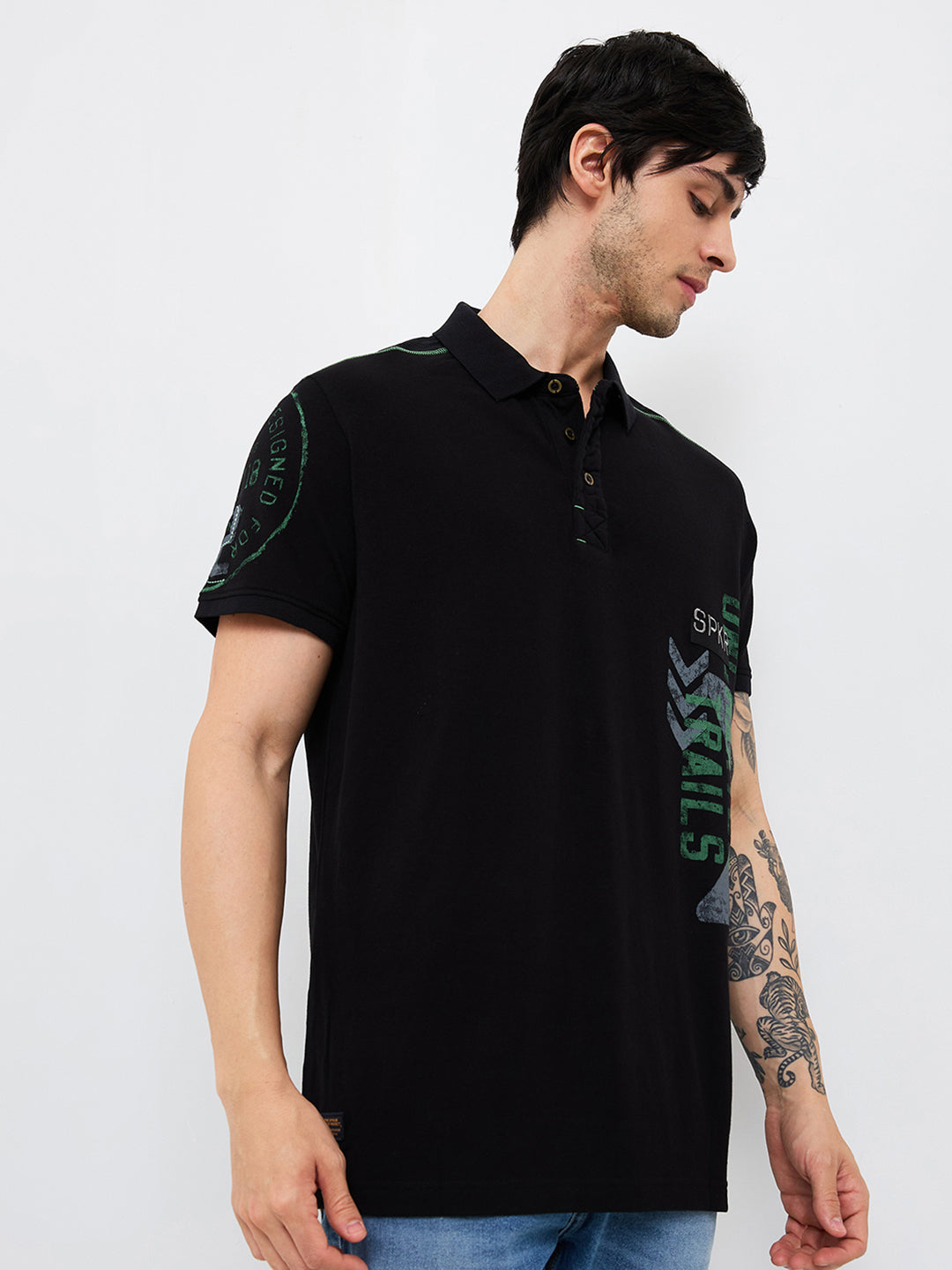 Spykar Black Slim Fit Solid Half Sleeve T-Shirt For Men